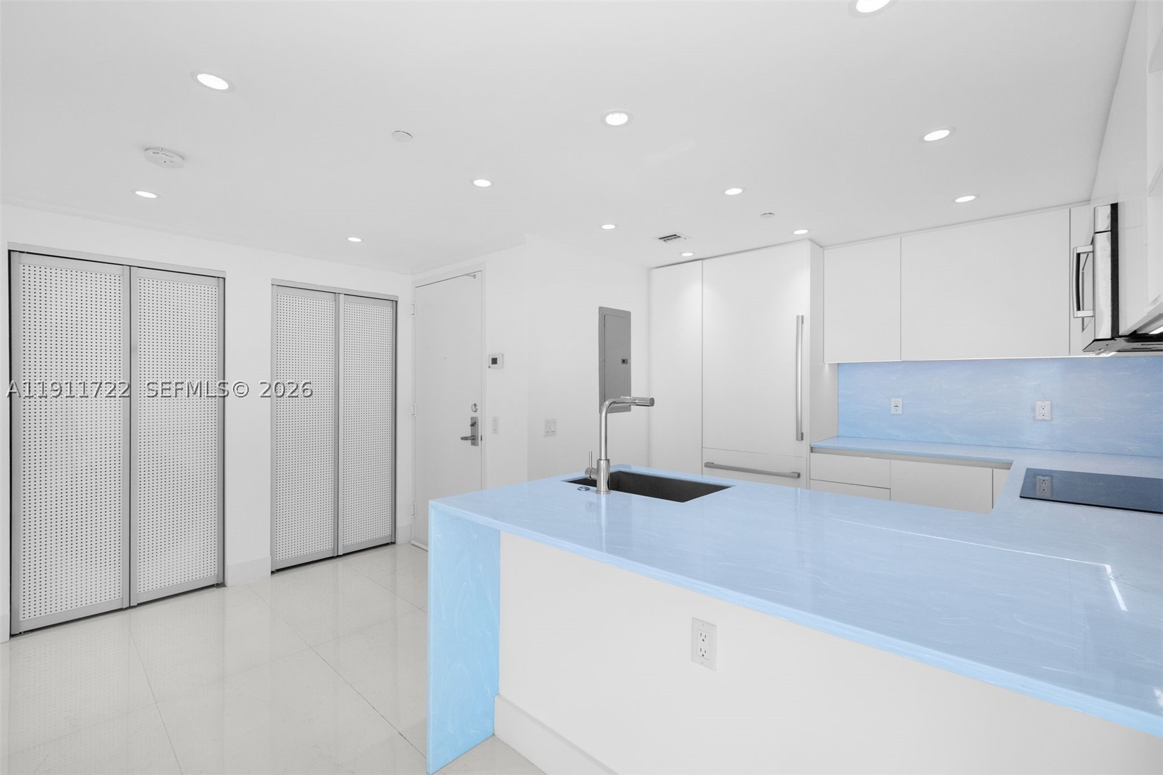 2475 Brickell Ave #1907, Miami FL 33129