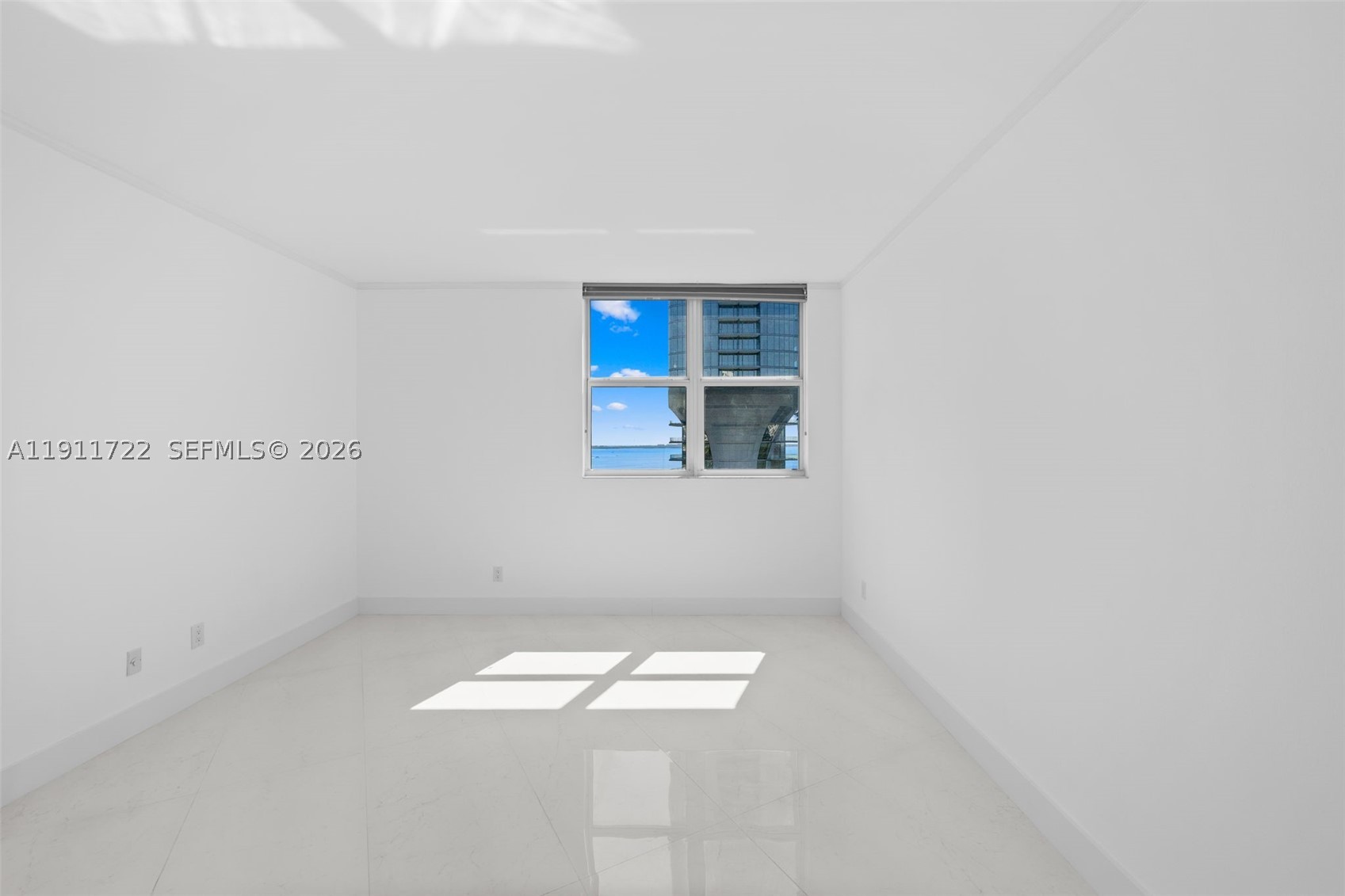 2475 Brickell Ave #1907, Miami FL 33129