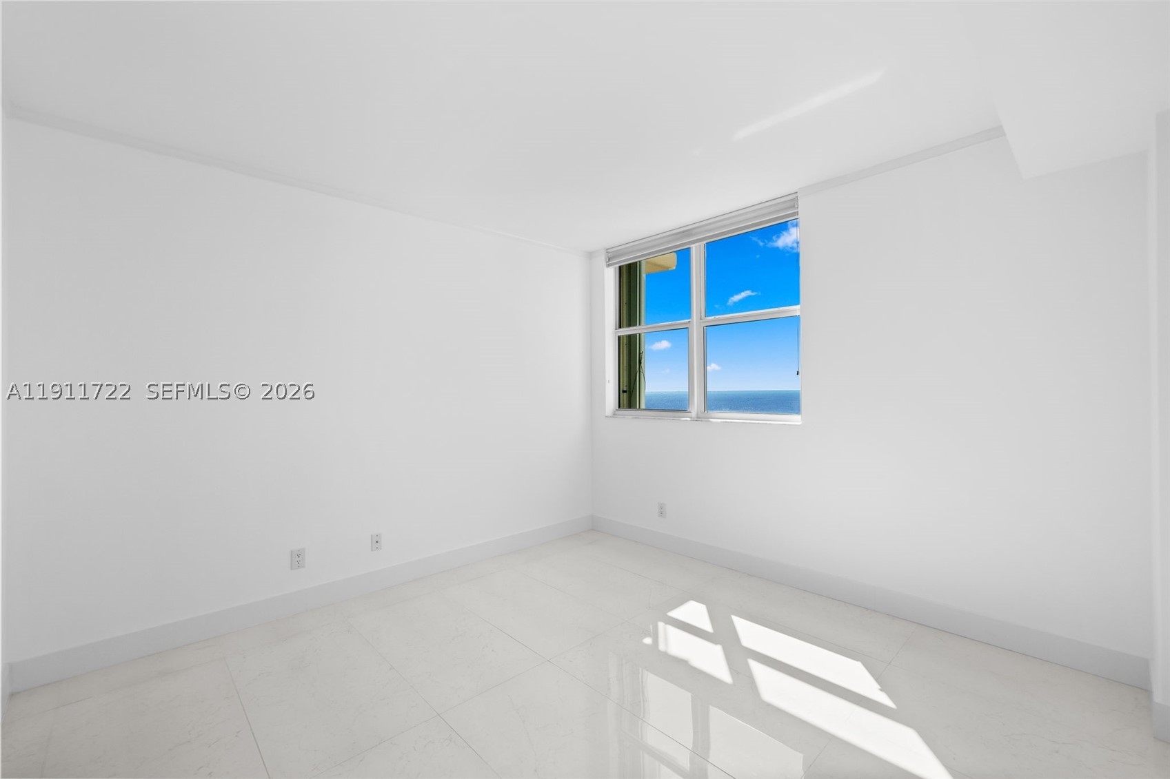 2475 Brickell Ave #1907, Miami FL 33129