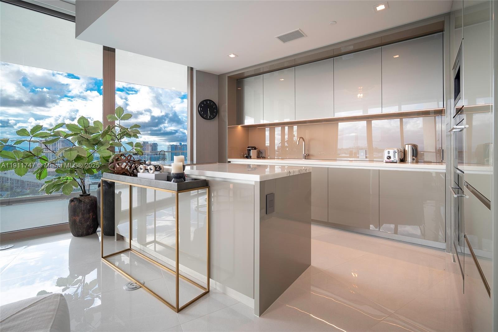 18975 Collins Ave #1705, Sunny Isles Beach FL 33160