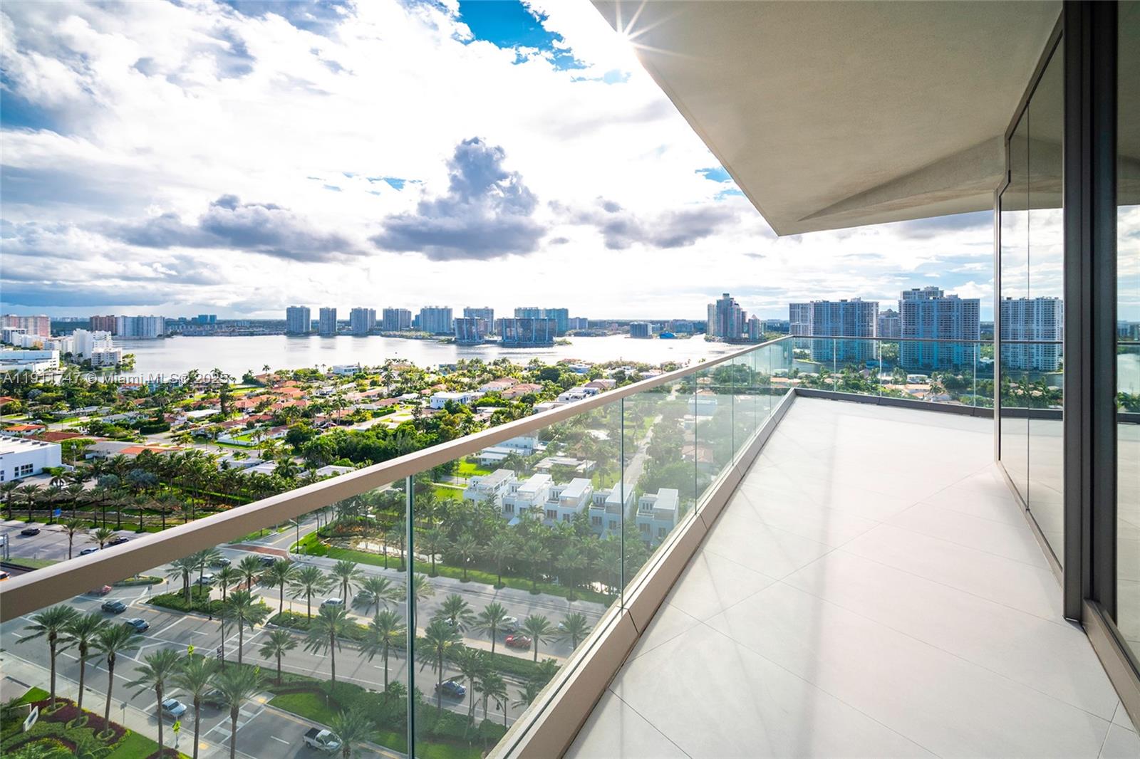 18975 Collins Ave #1705, Sunny Isles Beach FL 33160