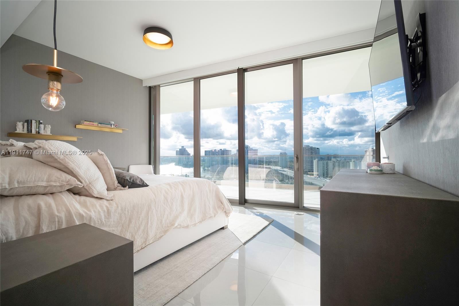 18975 Collins Ave #1705, Sunny Isles Beach FL 33160