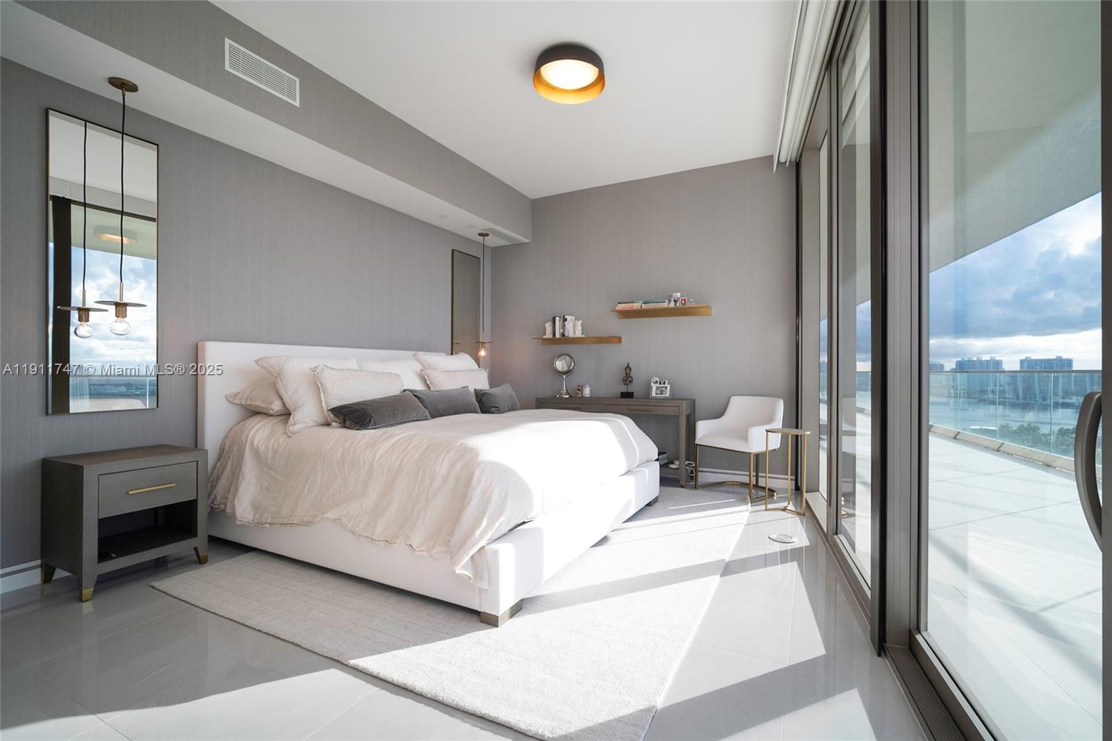 18975 Collins Ave #1705, Sunny Isles Beach FL 33160