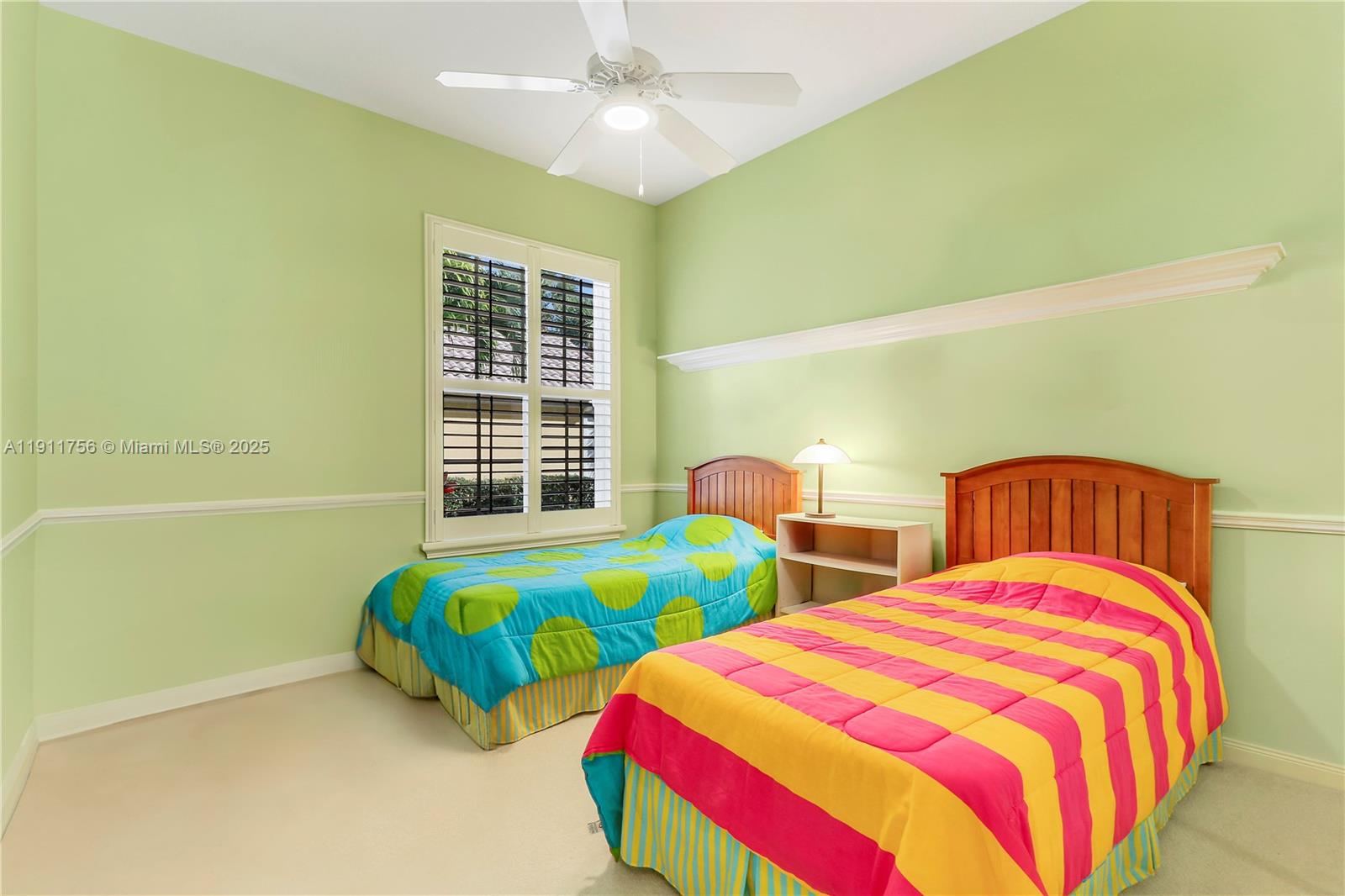 4909 Grassleaf Dr, Palm Beach Gardens FL 33418