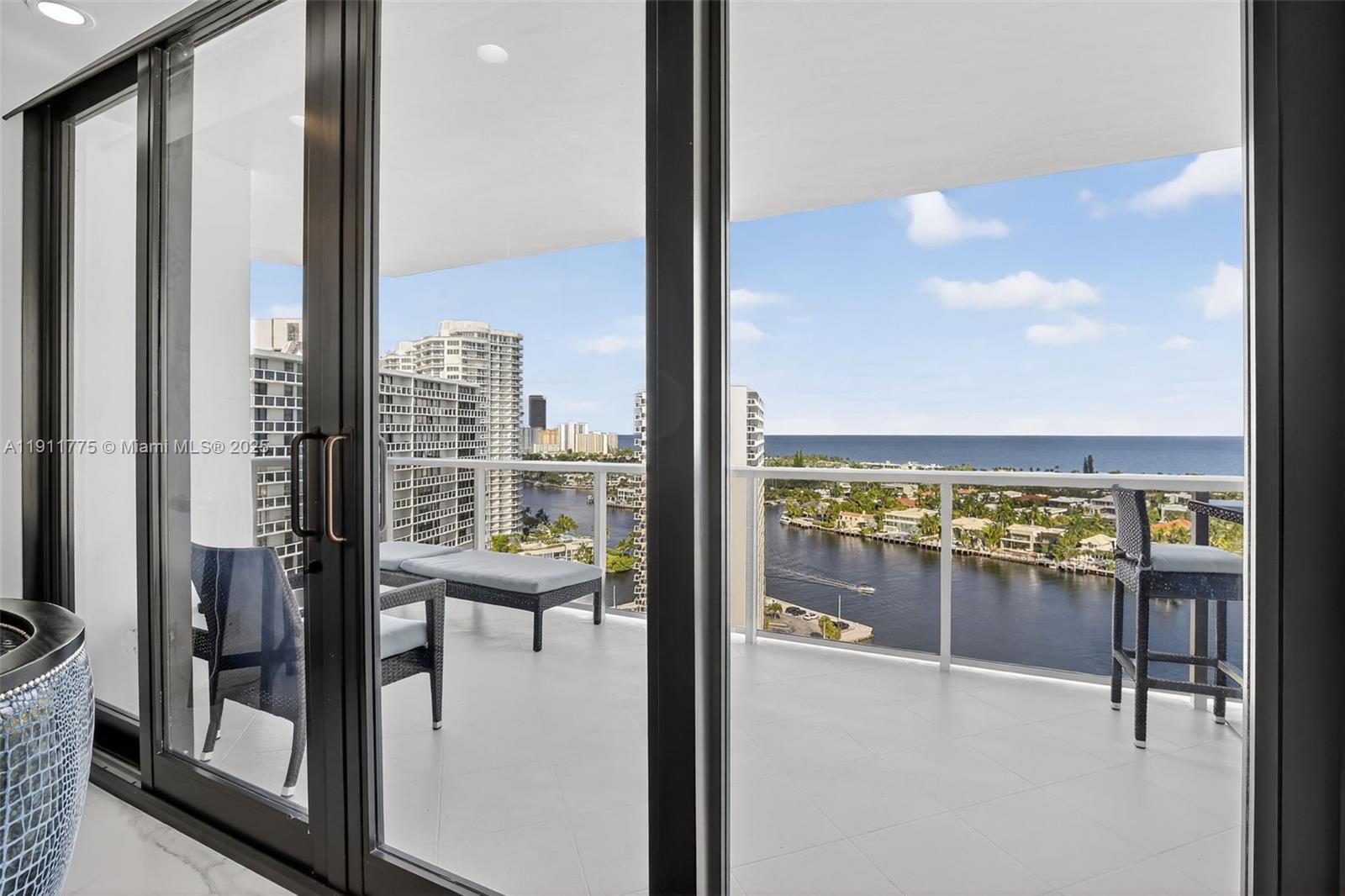 20281 E Country Club Dr #1704, Aventura FL 33180