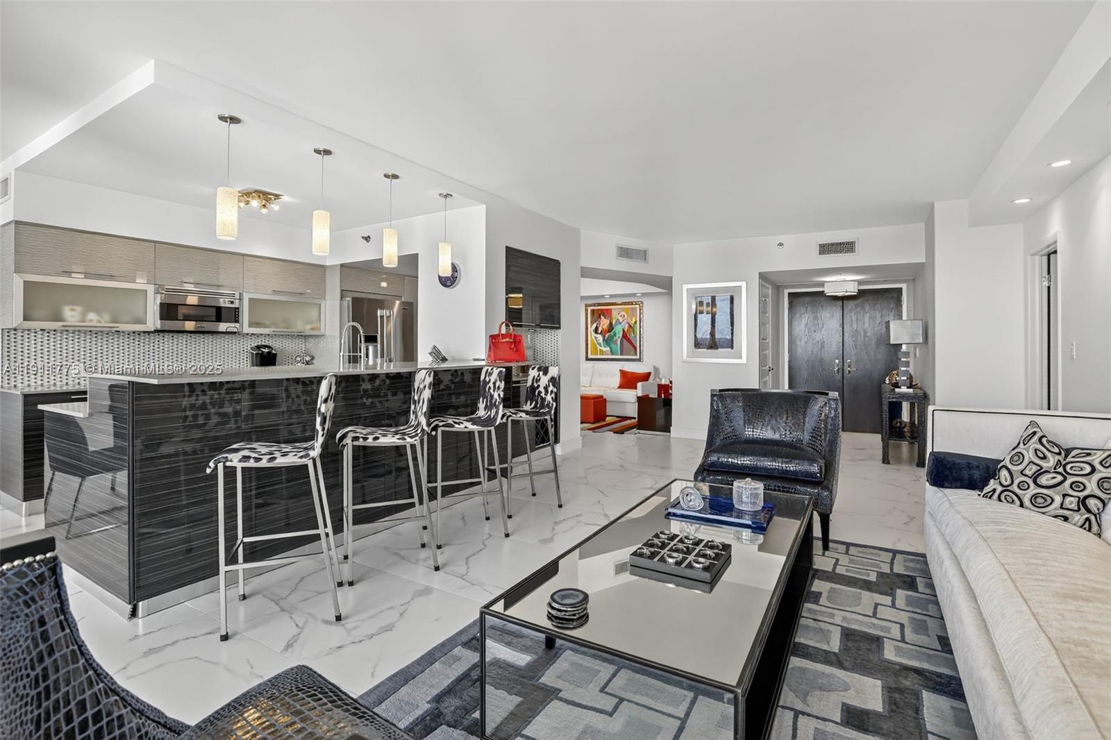 20281 E Country Club Dr #1704, Aventura FL 33180
