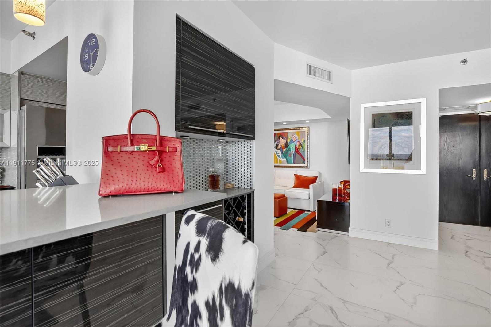 20281 E Country Club Dr #1704, Aventura FL 33180