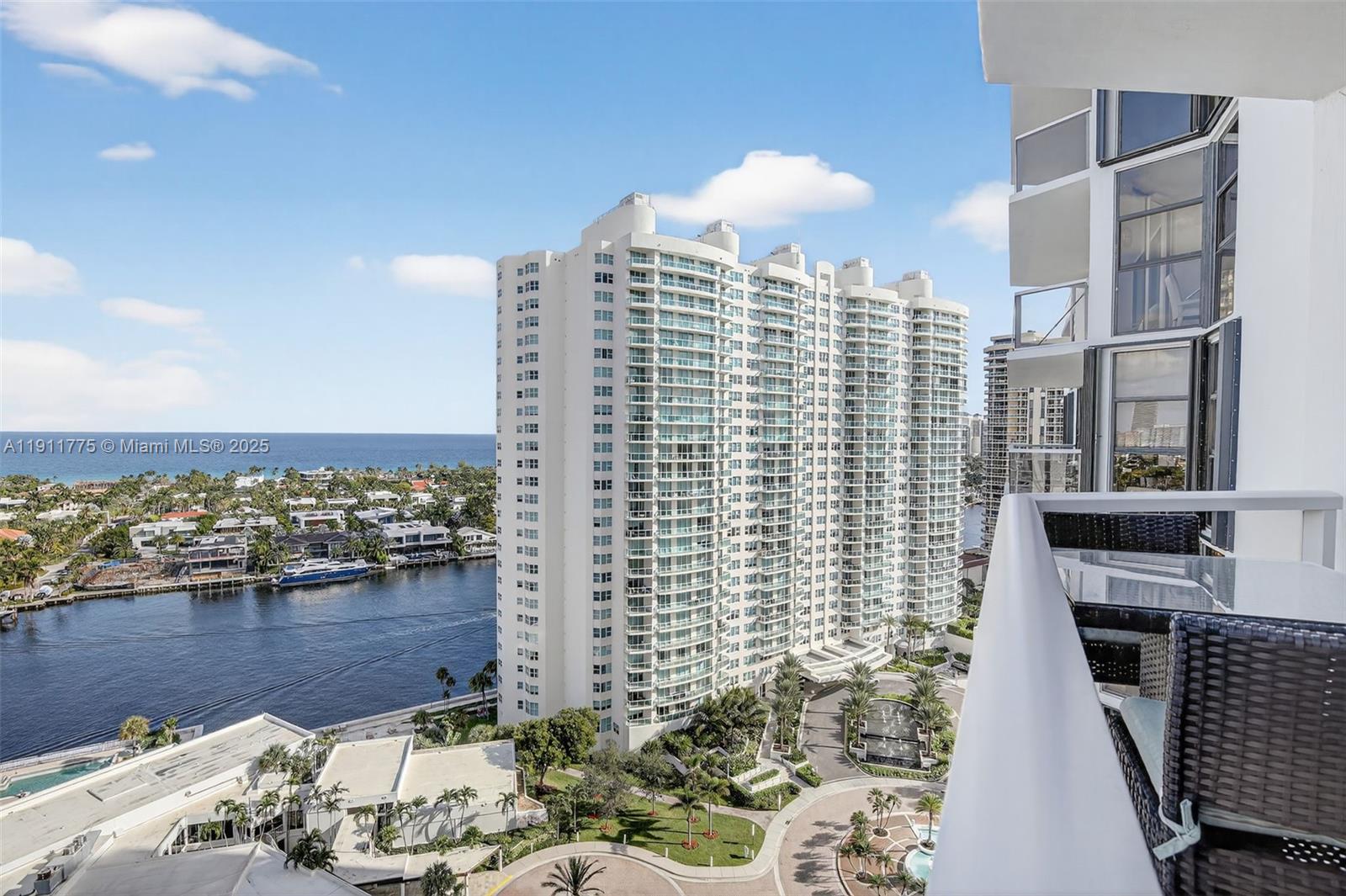 20281 E Country Club Dr #1704, Aventura FL 33180