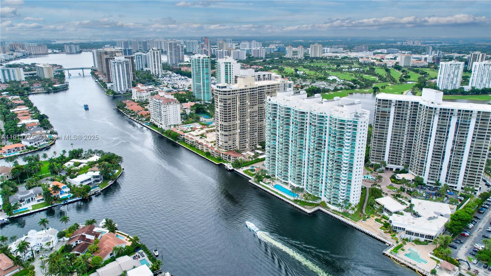 20281 E Country Club Dr #1704, Aventura FL 33180