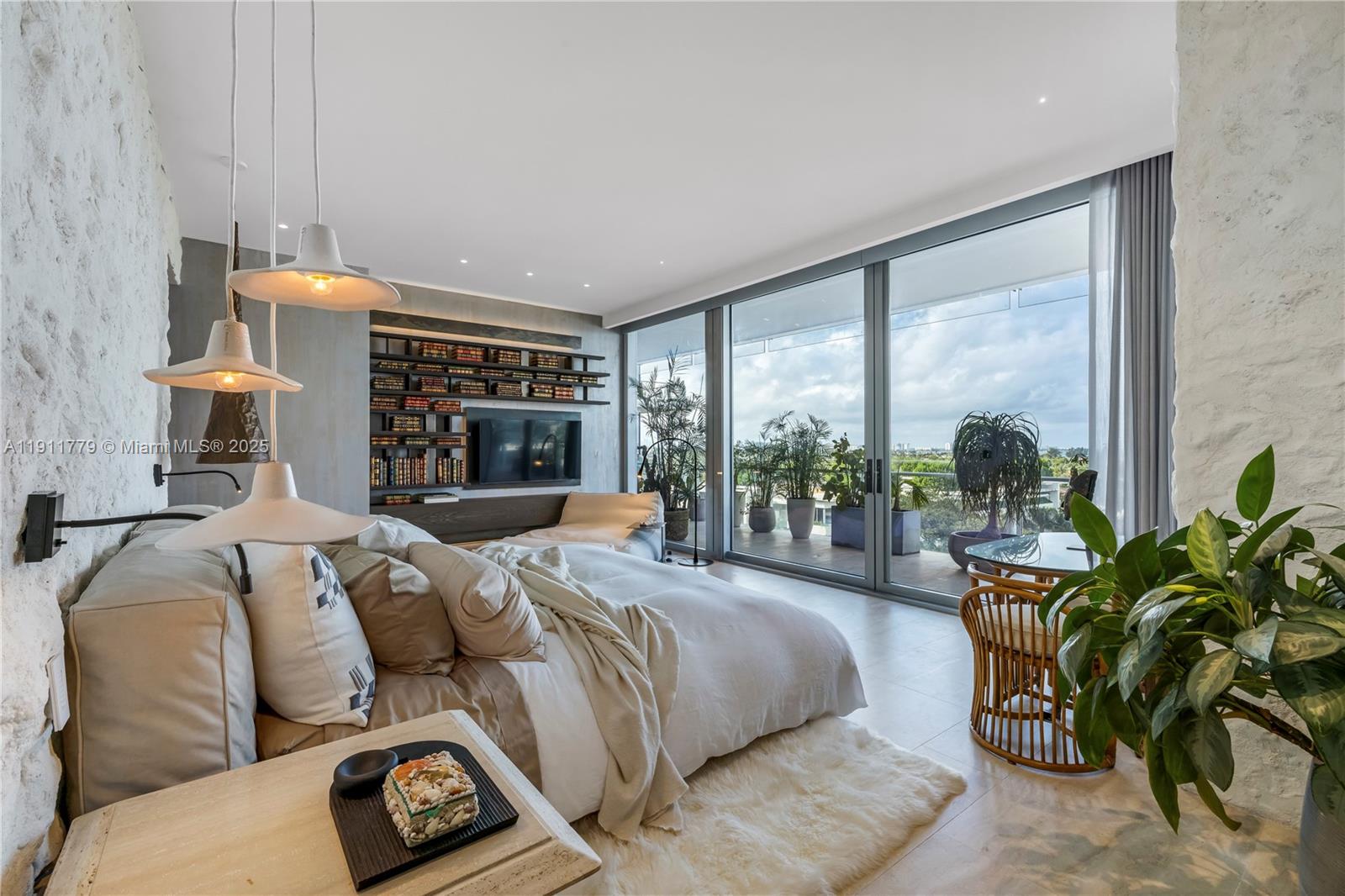 9111 Collins Ave #N-721, Surfside FL 33154