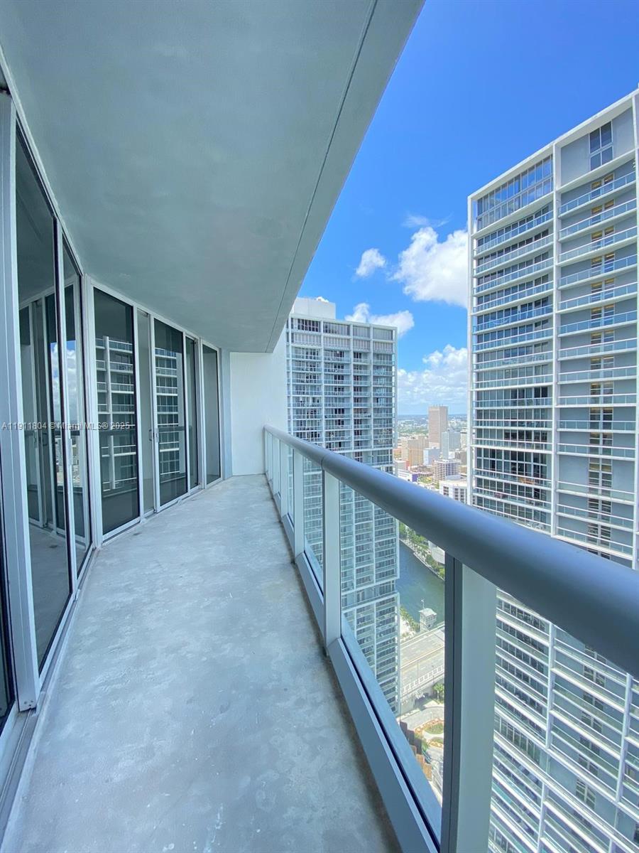 495 Brickell Ave #4408, Miami FL 33131