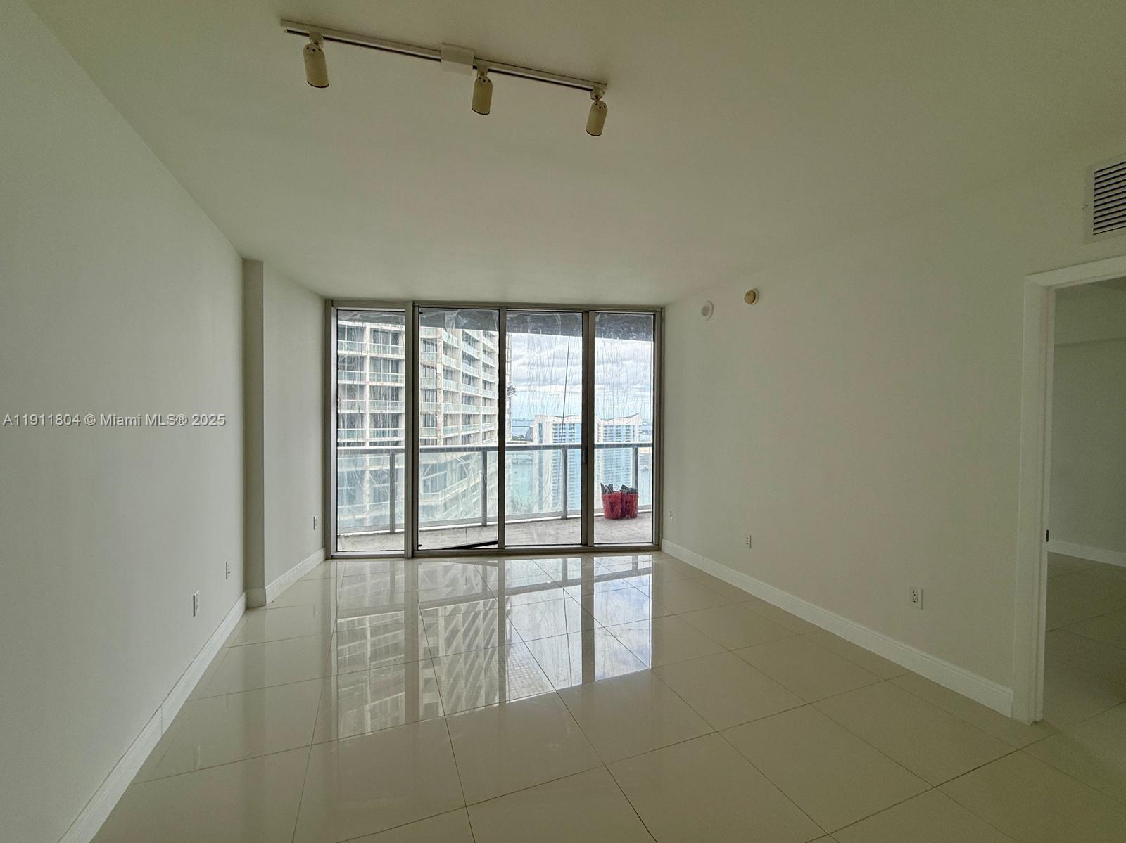 495 Brickell Ave #4408, Miami FL 33131