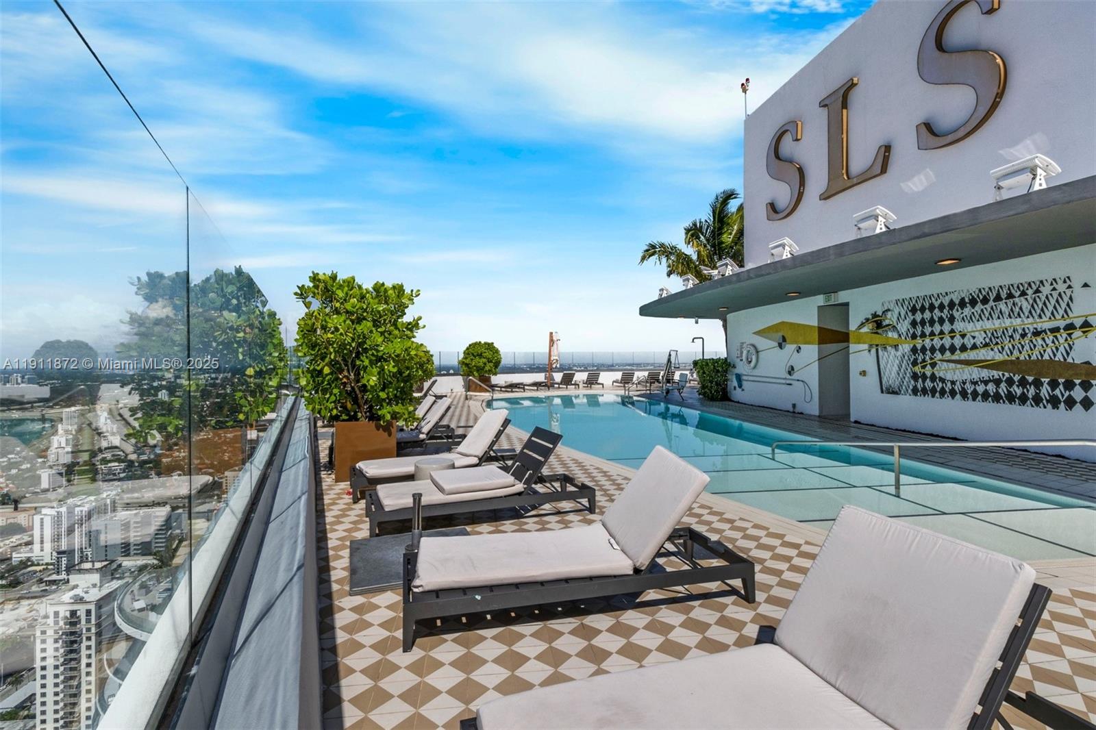 801 S Miami Ave #2608, Miami FL 33130