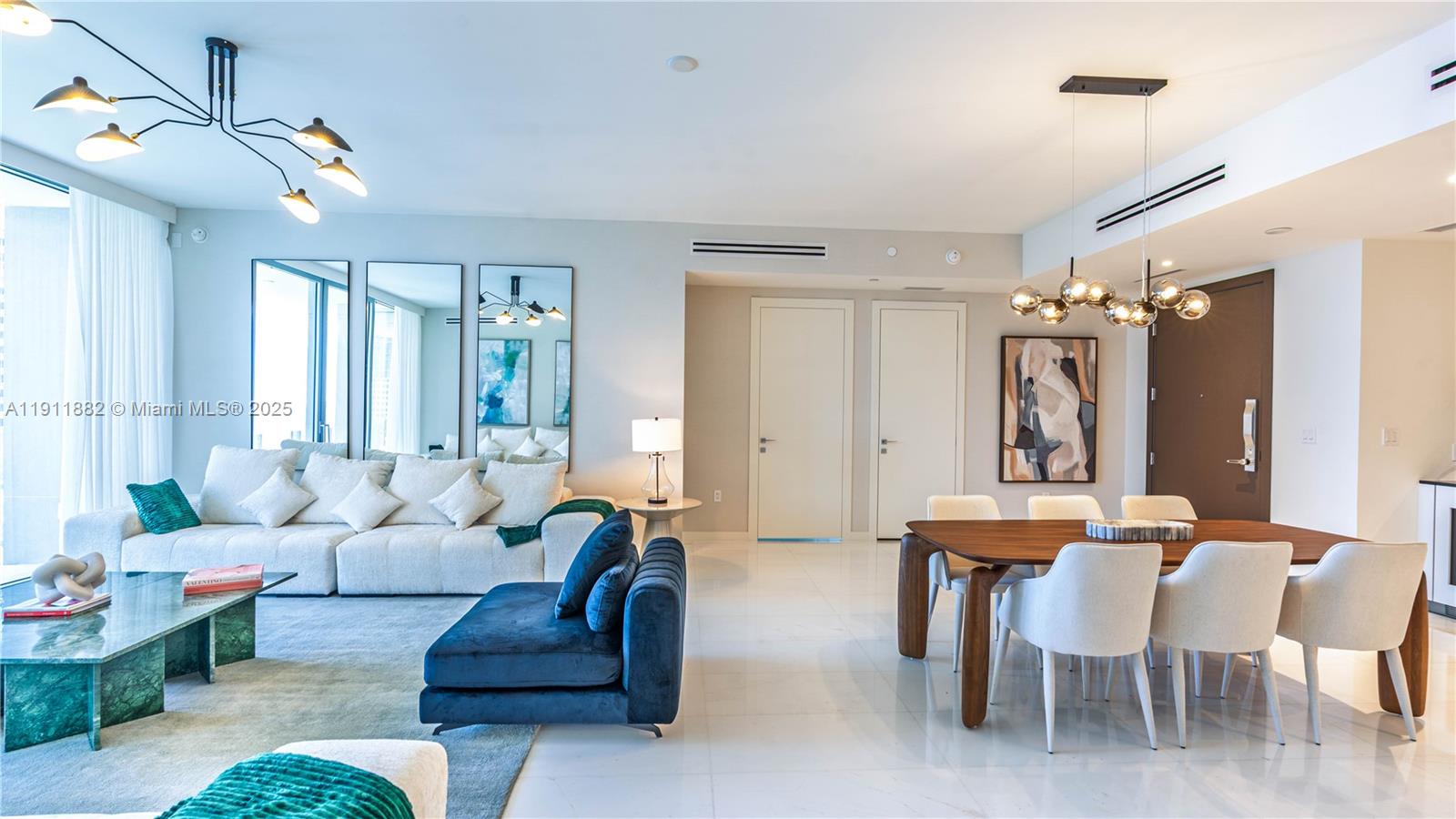 300 Biscayne Boulevard Way #503C, Miami FL 33131