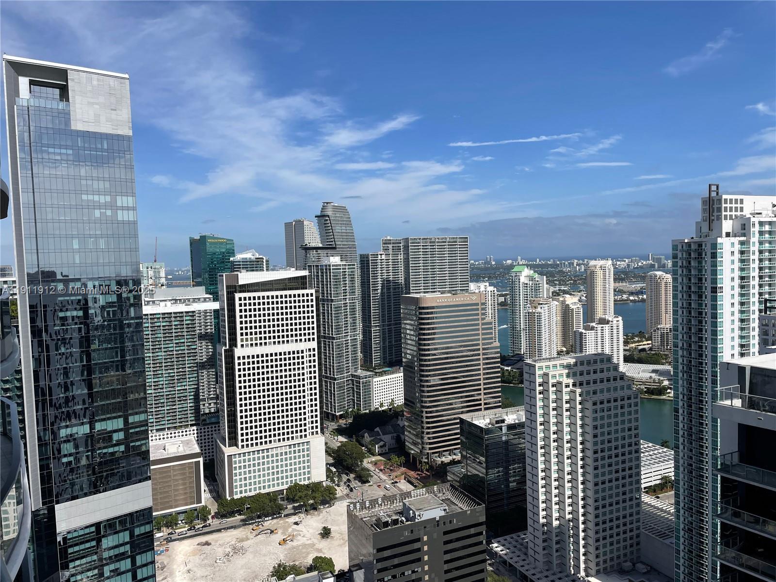 1000 Brickell Plz #PH5405, Miami FL 33131