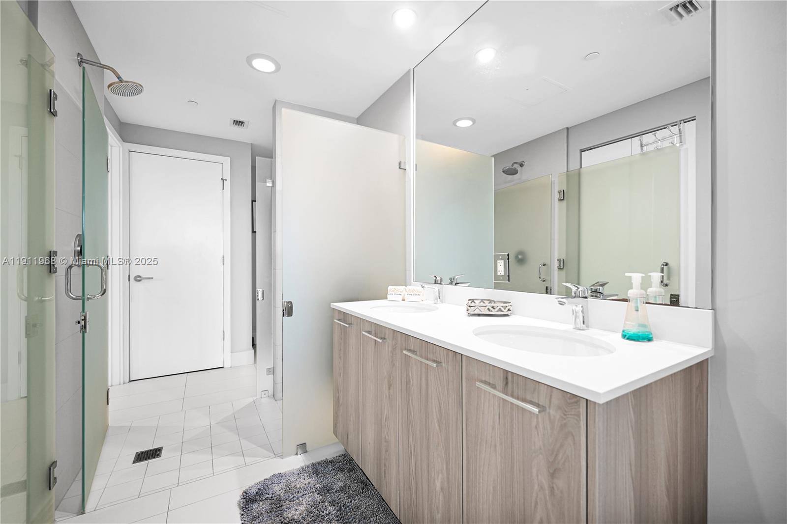 501 NE 31st St #1504, Miami FL 33137