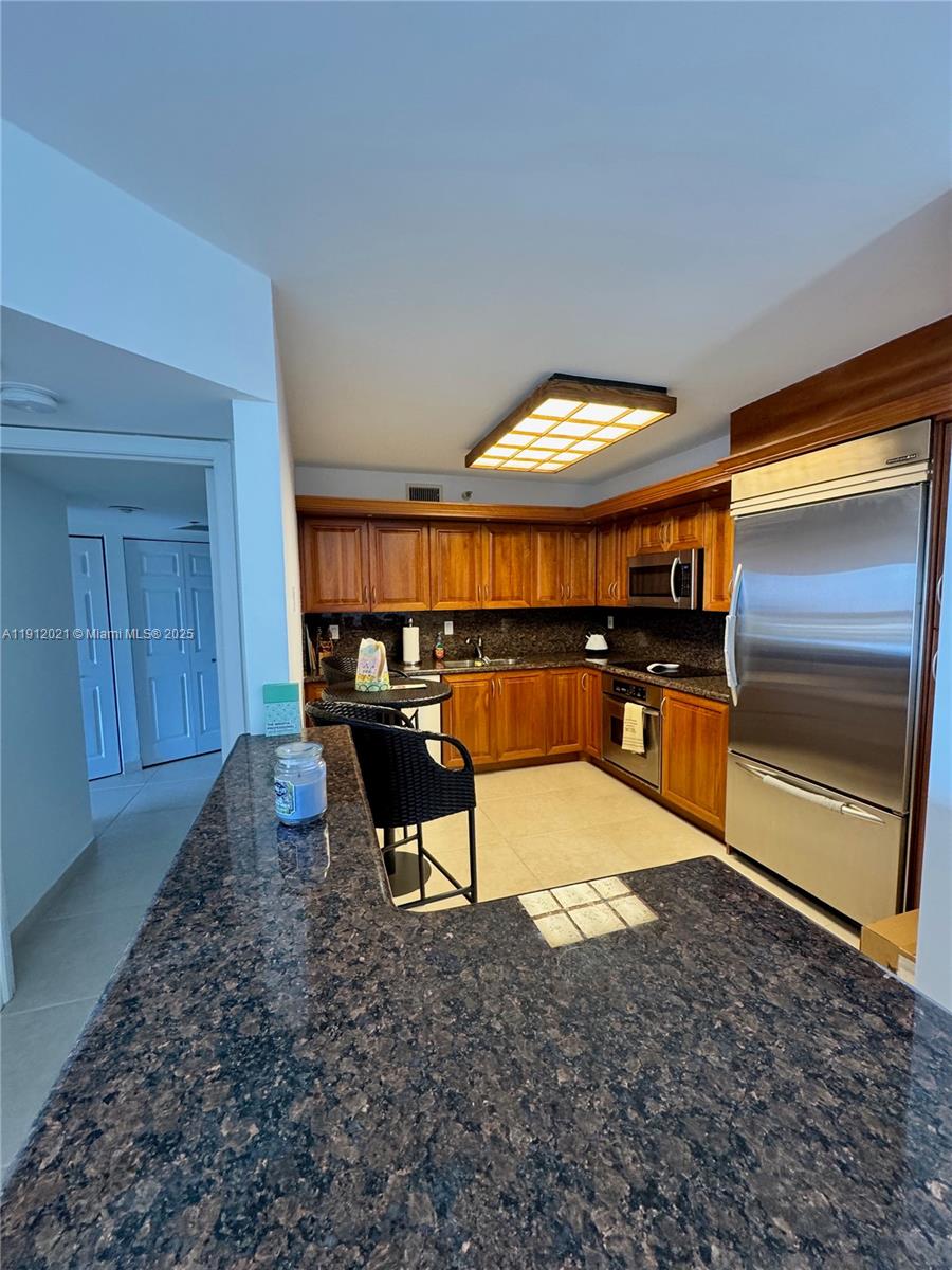 3530 Mystic Pointe Dr #3111, Aventura FL 33180