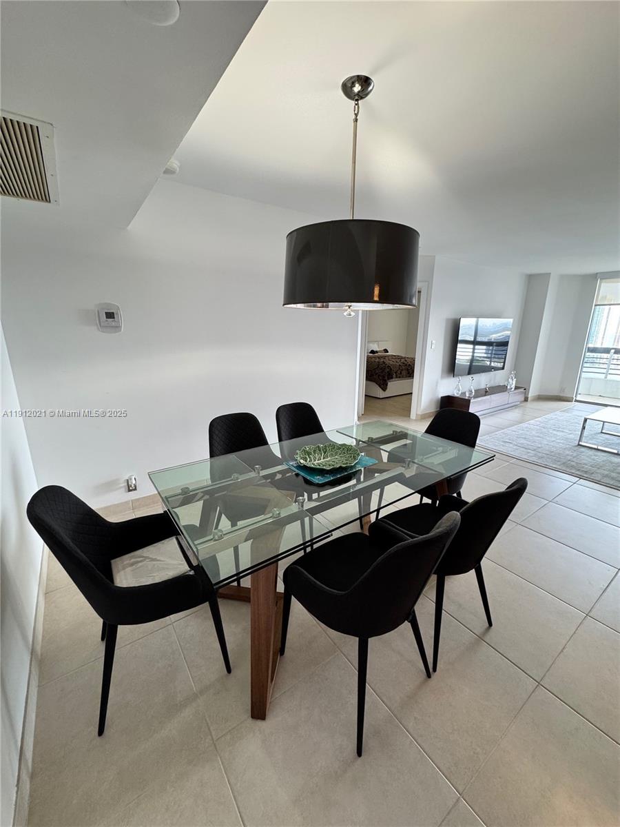 3530 Mystic Pointe Dr #3111, Aventura FL 33180