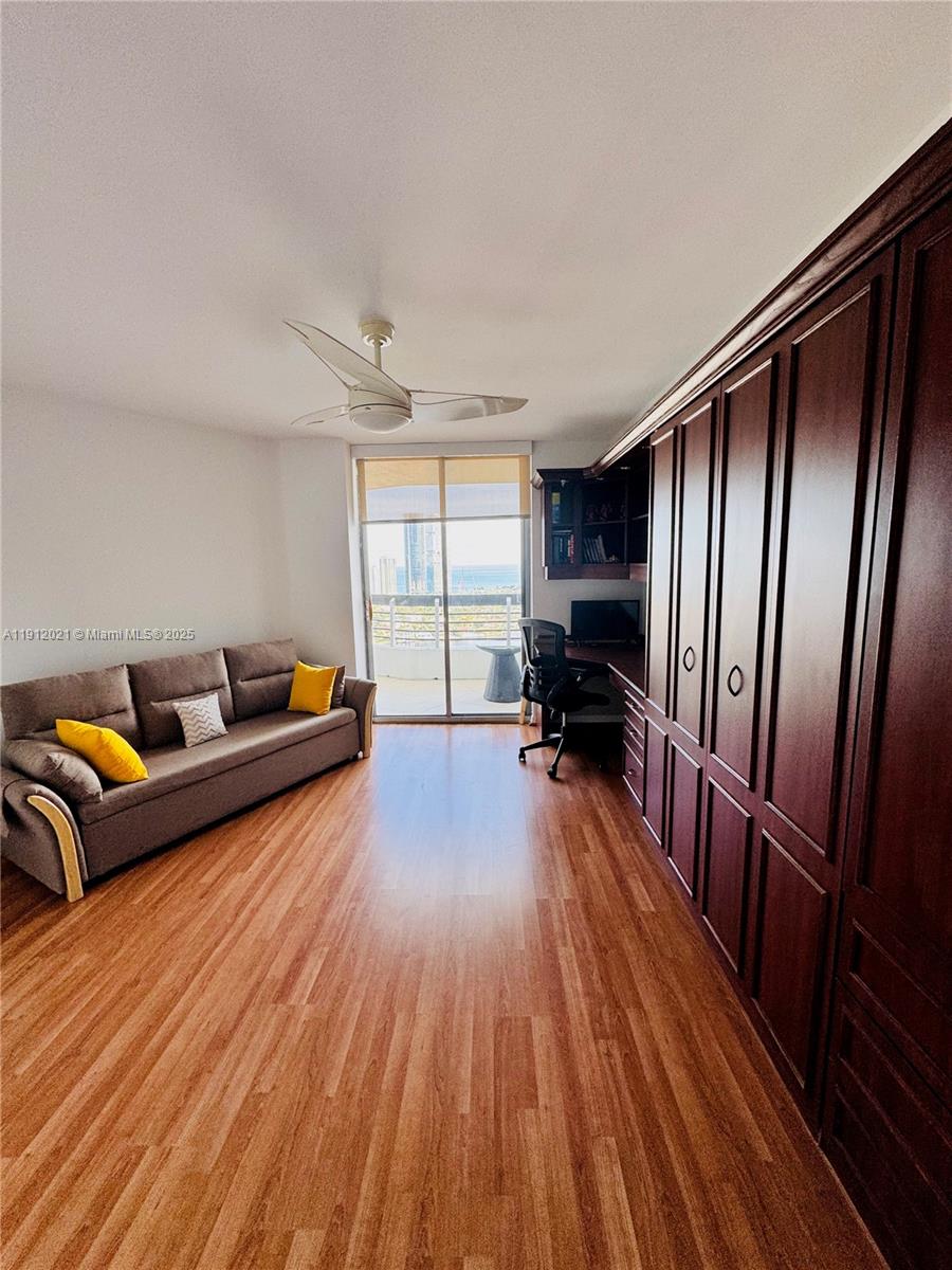 3530 Mystic Pointe Dr #3111, Aventura FL 33180