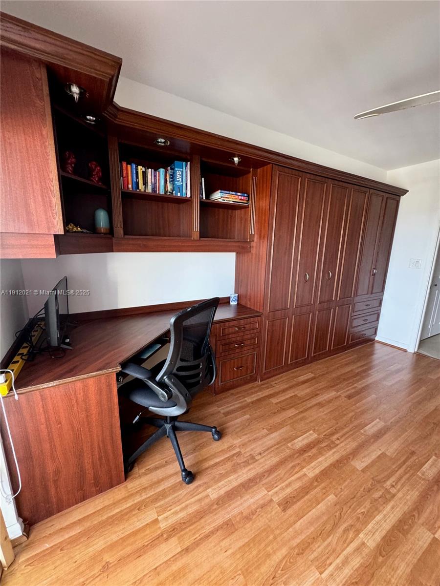 3530 Mystic Pointe Dr #3111, Aventura FL 33180