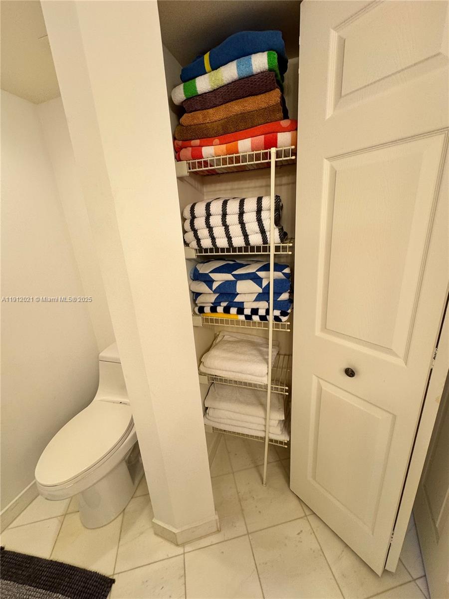 3530 Mystic Pointe Dr #3111, Aventura FL 33180