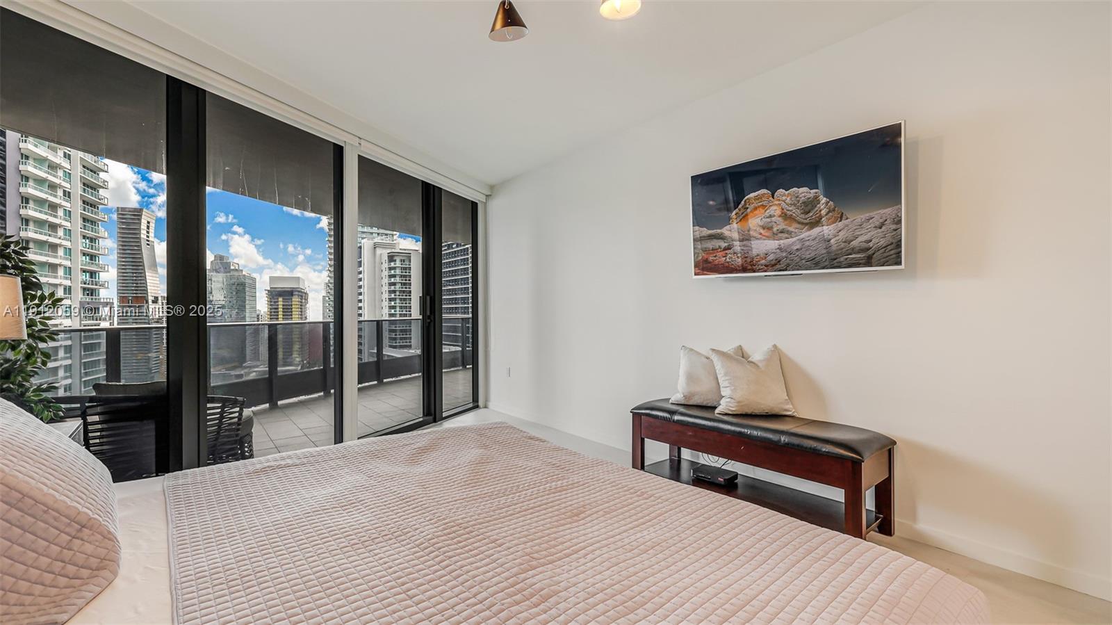 1000 Brickell Plz #3002, Miami FL 33131