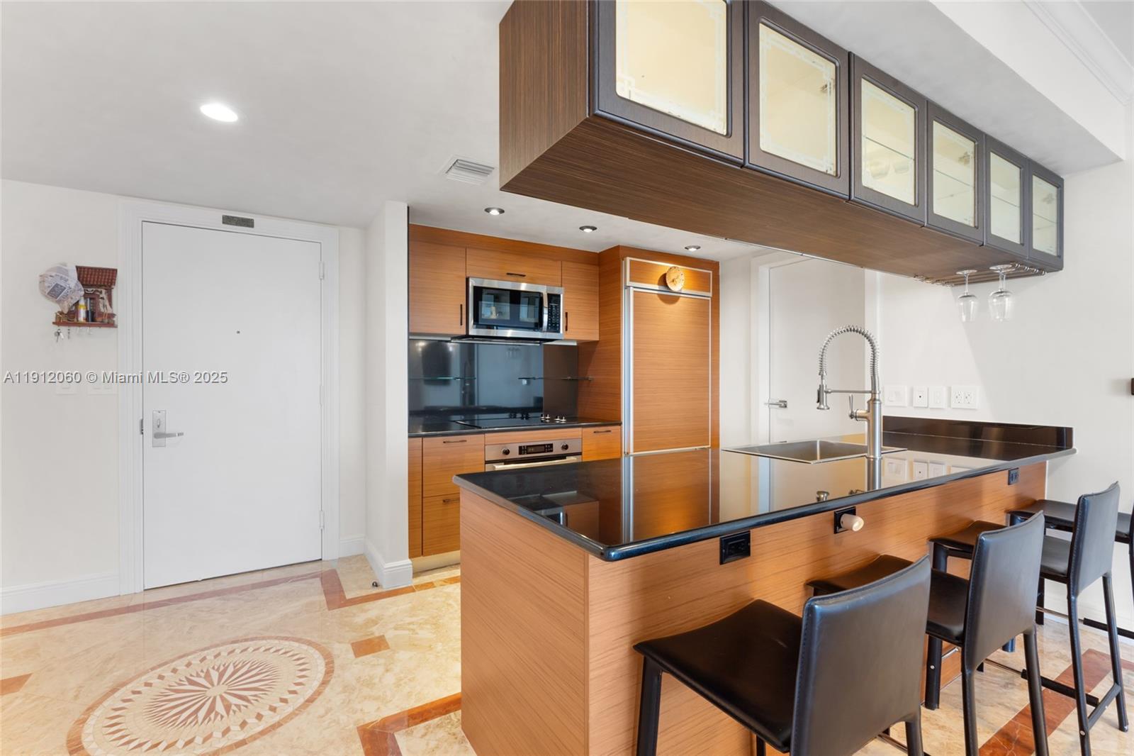 50 Biscayne Blvd #4808, Miami FL 33132