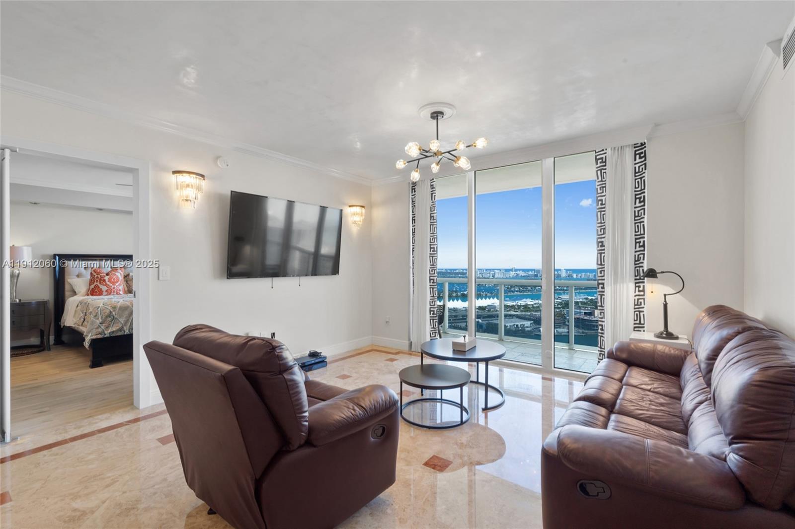 50 Biscayne Blvd #4808, Miami FL 33132