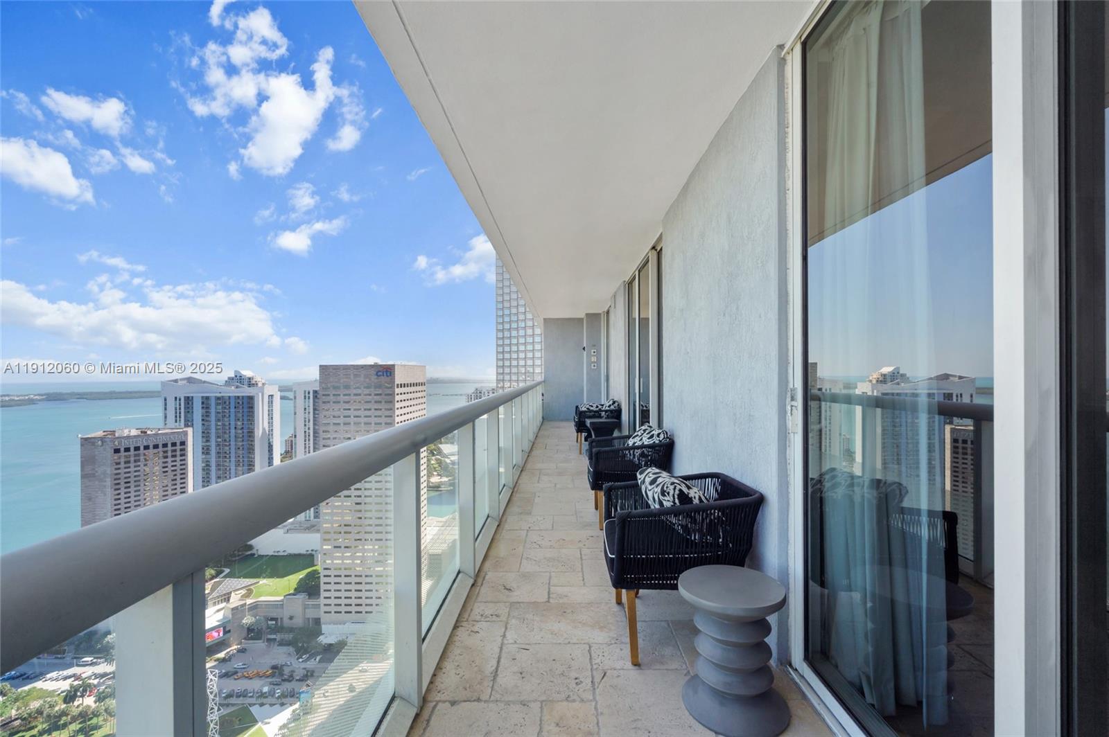 50 Biscayne Blvd #4808, Miami FL 33132