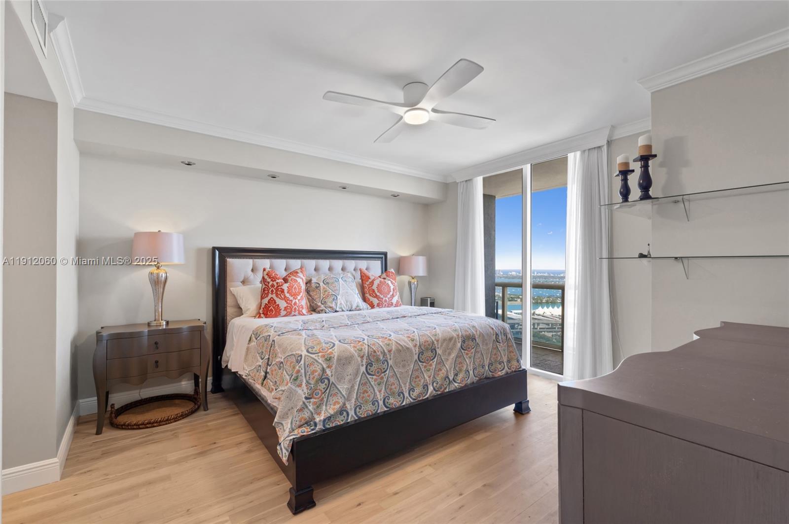 50 Biscayne Blvd #4808, Miami FL 33132