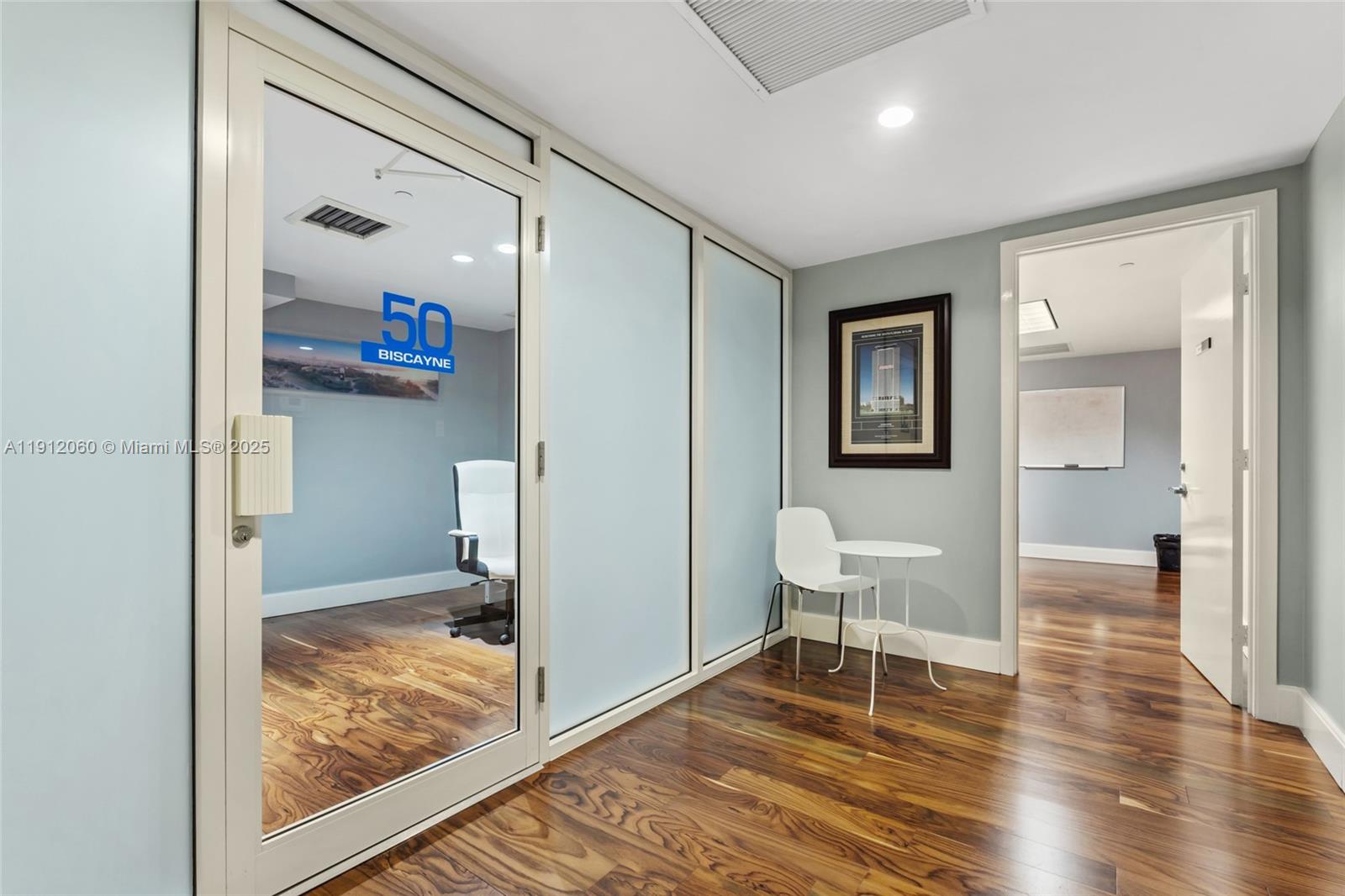 50 Biscayne Blvd #4808, Miami FL 33132