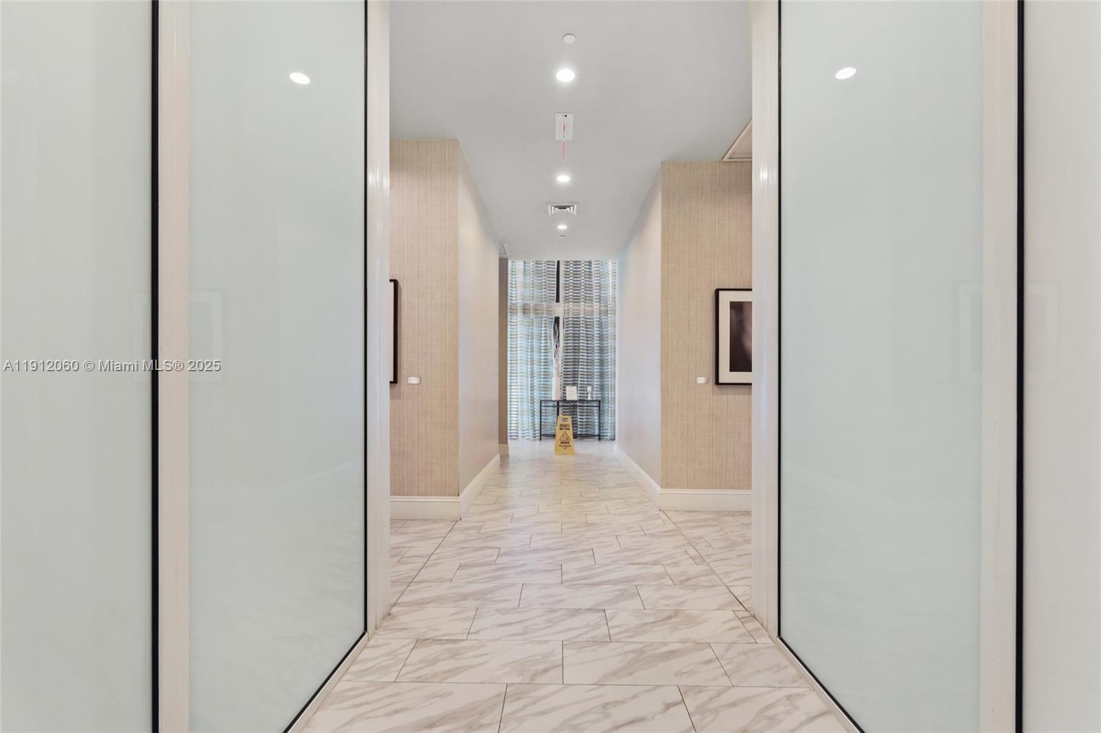 50 Biscayne Blvd #4808, Miami FL 33132