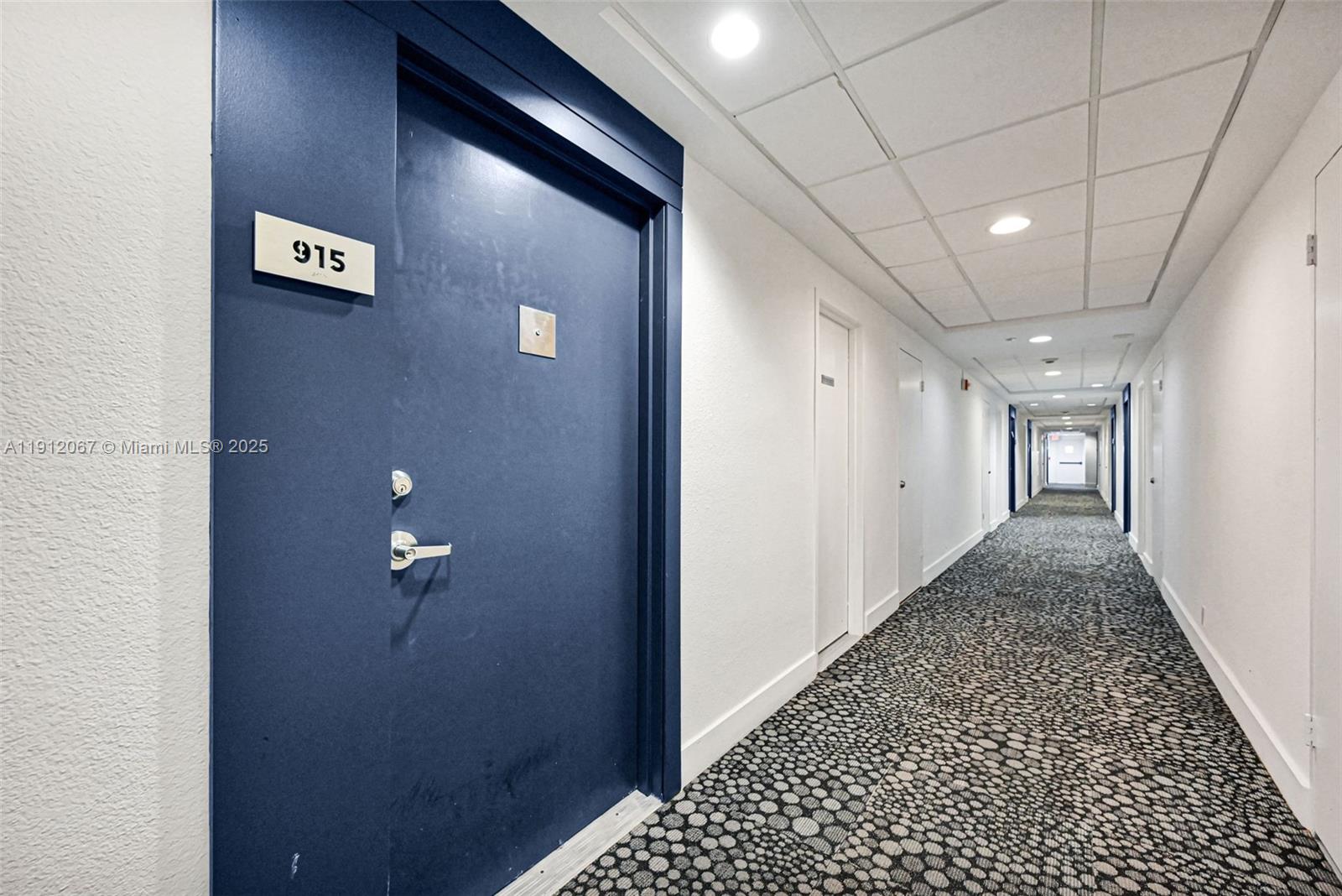 1000 West Ave #915, Miami Beach FL 33139