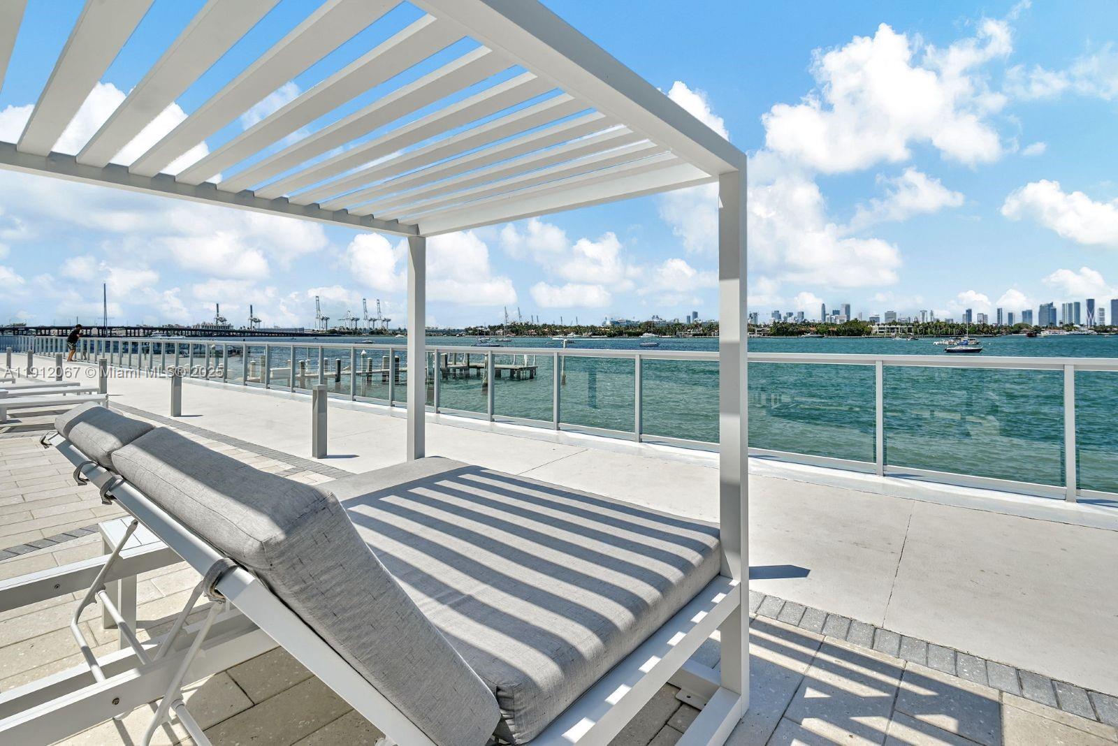 1000 West Ave #915, Miami Beach FL 33139