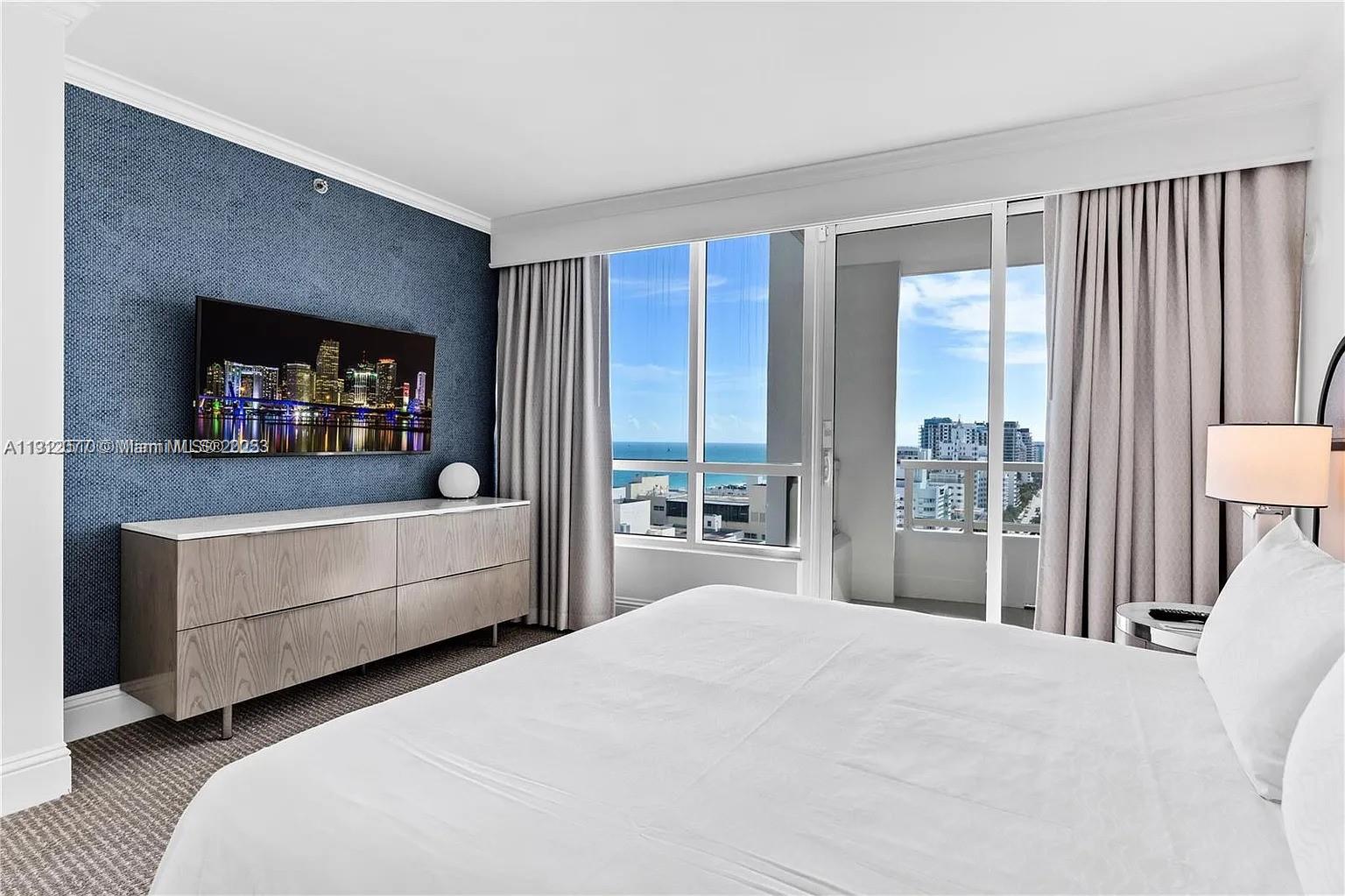 4401 Collins Ave #1604, Miami Beach FL 33140