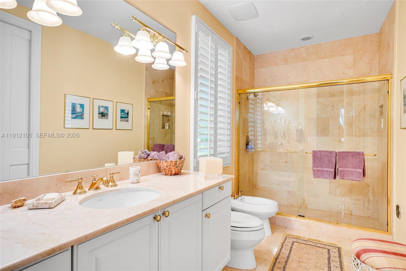 550 Harbor Dr, Key Biscayne FL 33149