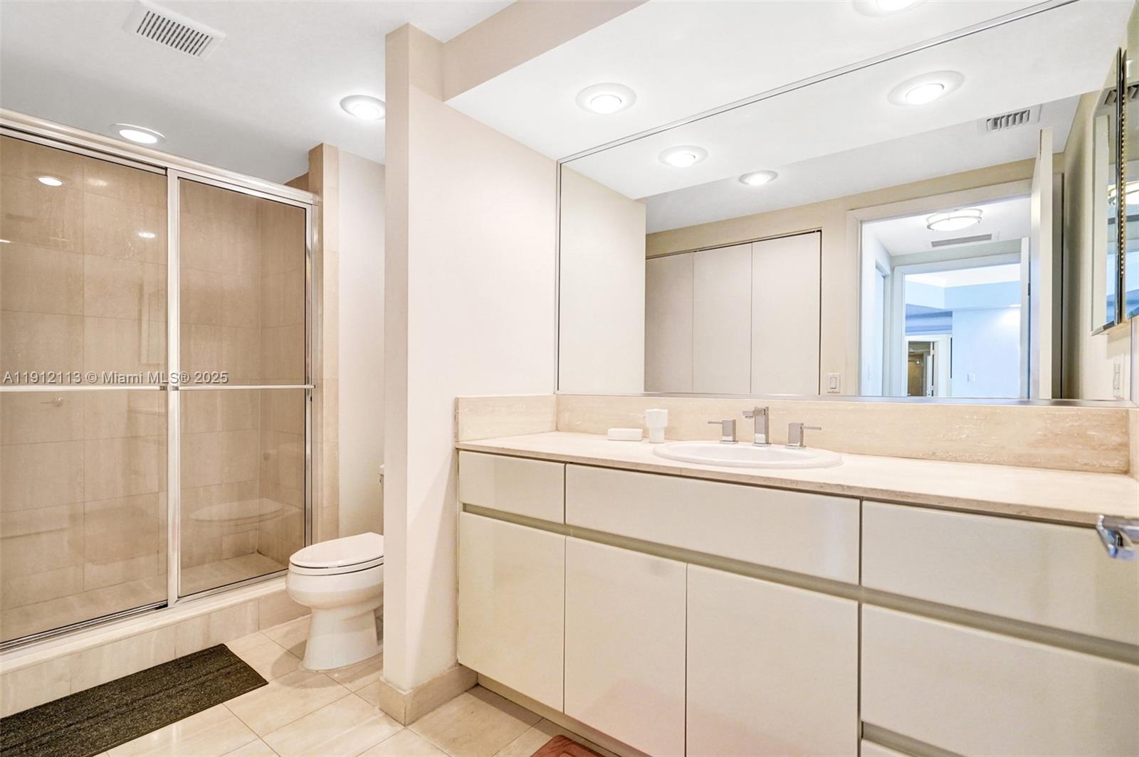 3000 Island Blvd #903, Aventura FL 33160
