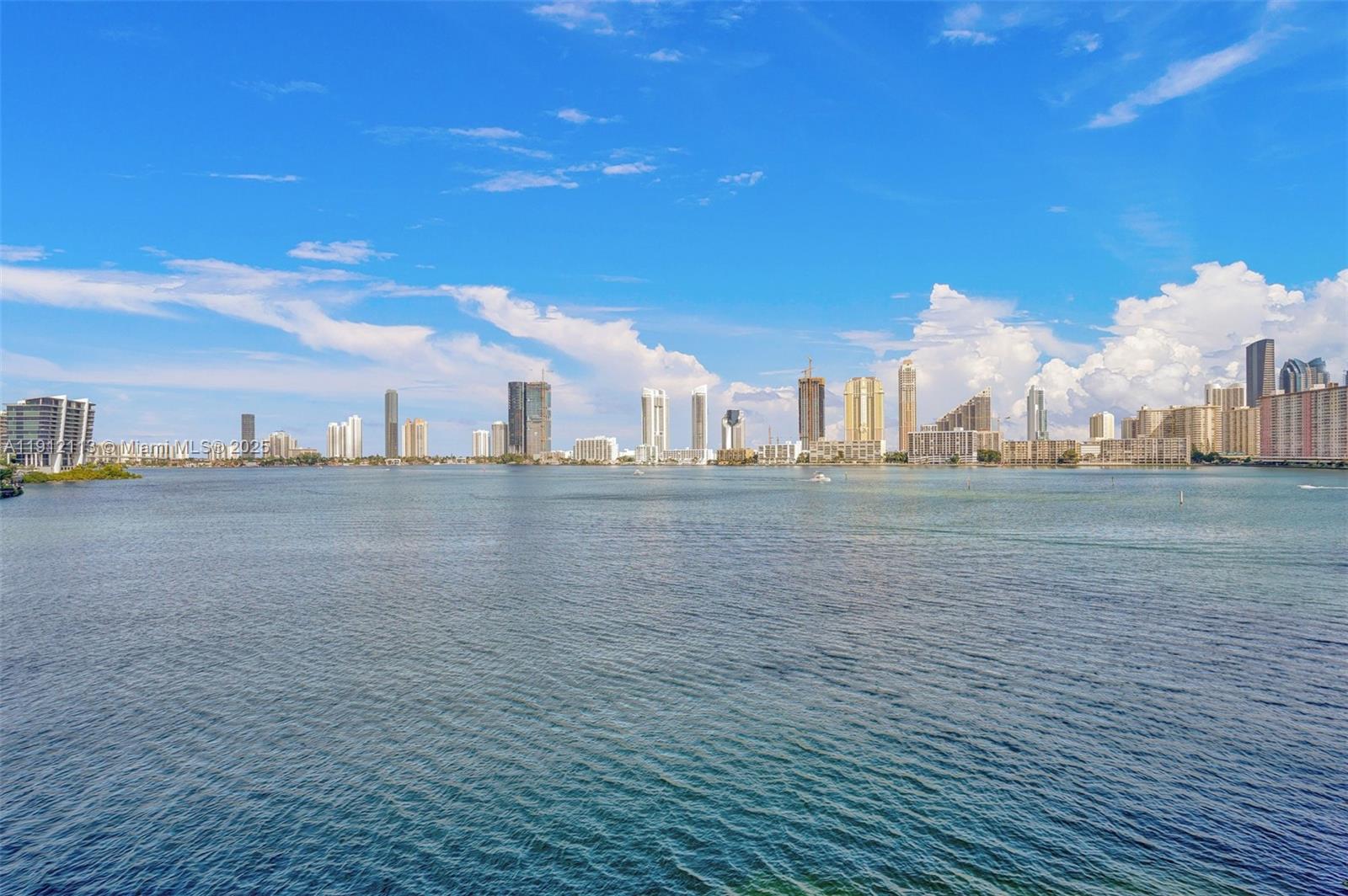 3000 Island Blvd #903, Aventura FL 33160