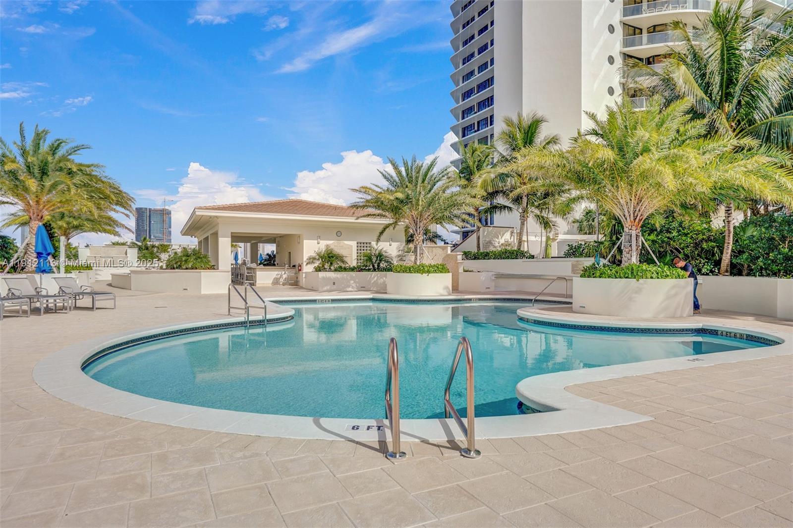 3000 Island Blvd #903, Aventura FL 33160