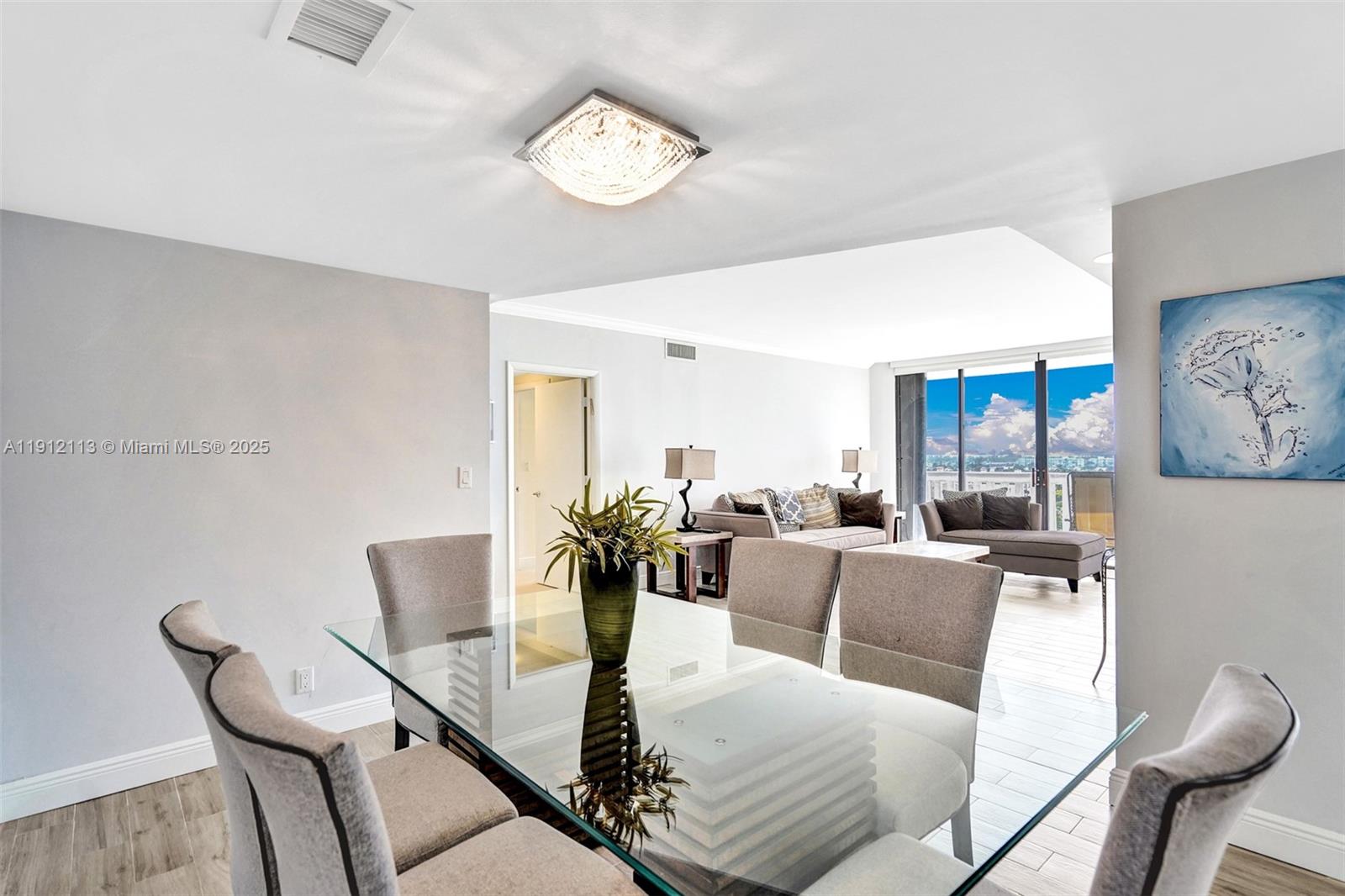 3000 Island Blvd #903, Aventura FL 33160