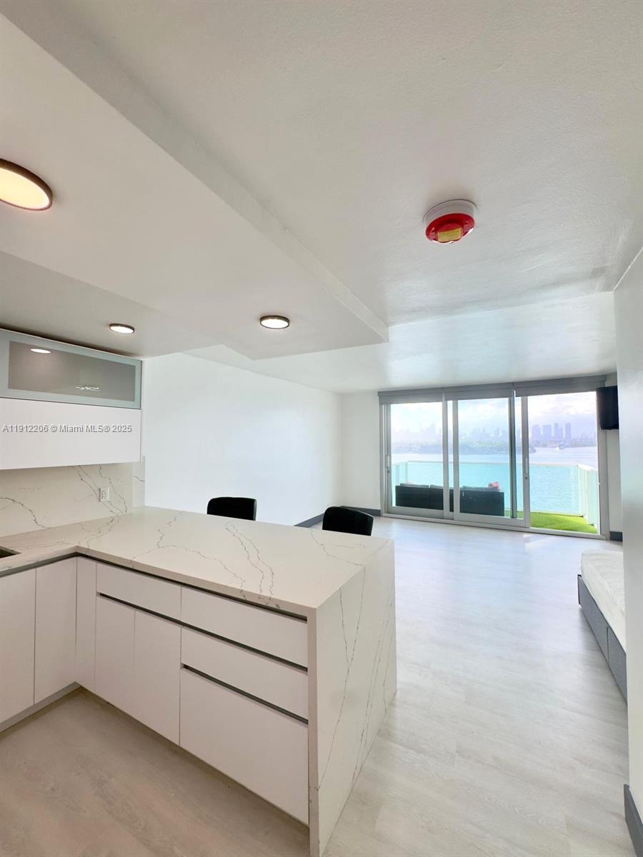 1000 West Ave #819, Miami Beach FL 33139