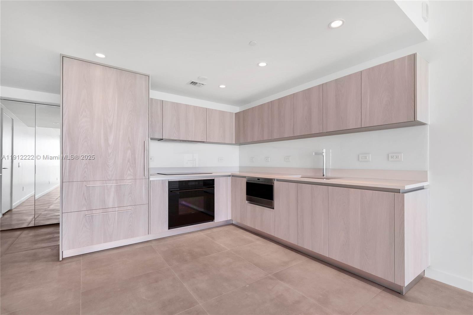 3131 NE 7th Ave #1203, Miami FL 33137