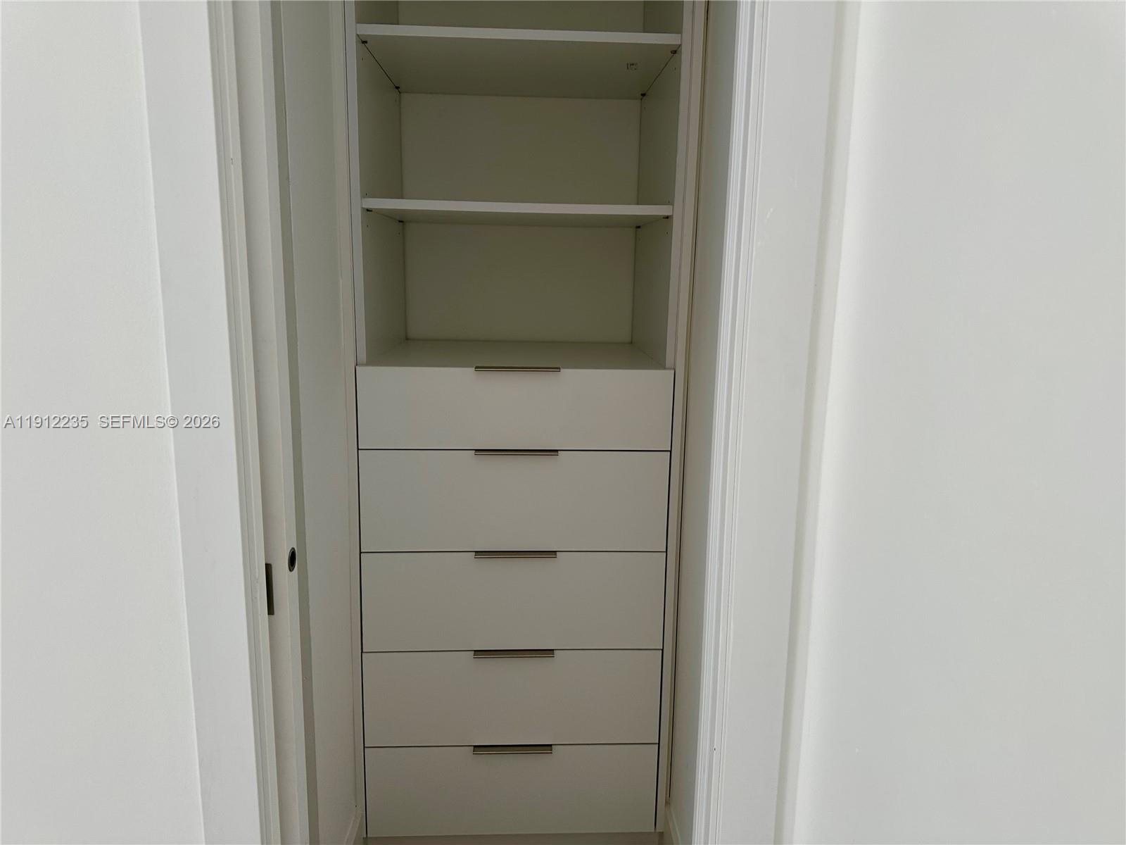 881 OCEAN DR #L3, Key Biscayne FL 33149