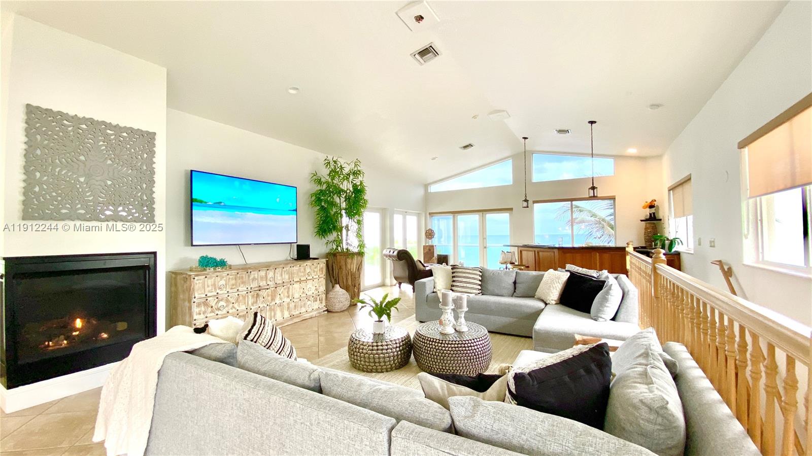 302 Balboa St #0, Hollywood FL 33019