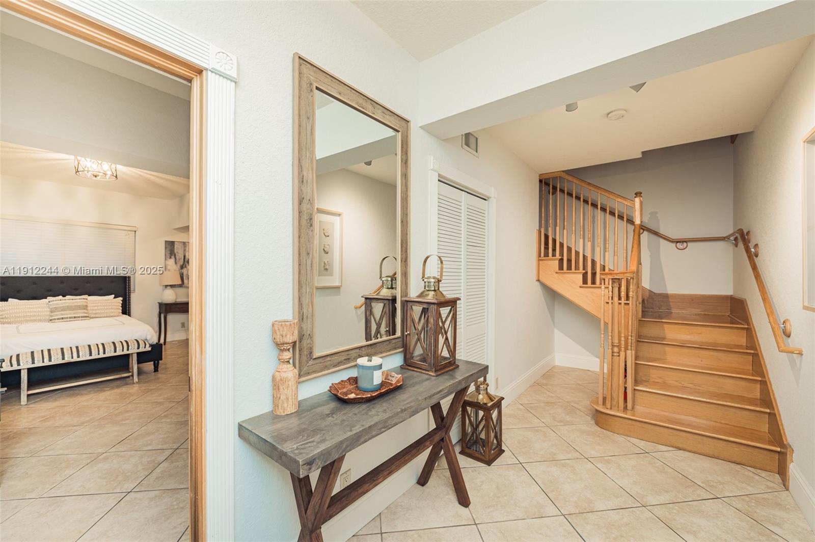 302 Balboa St #0, Hollywood FL 33019