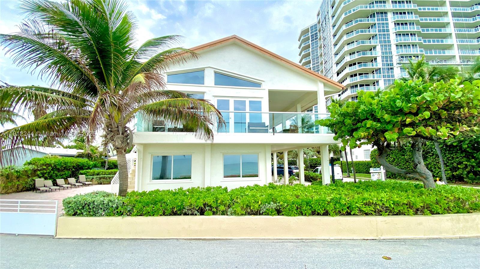 302 Balboa St #0, Hollywood FL 33019