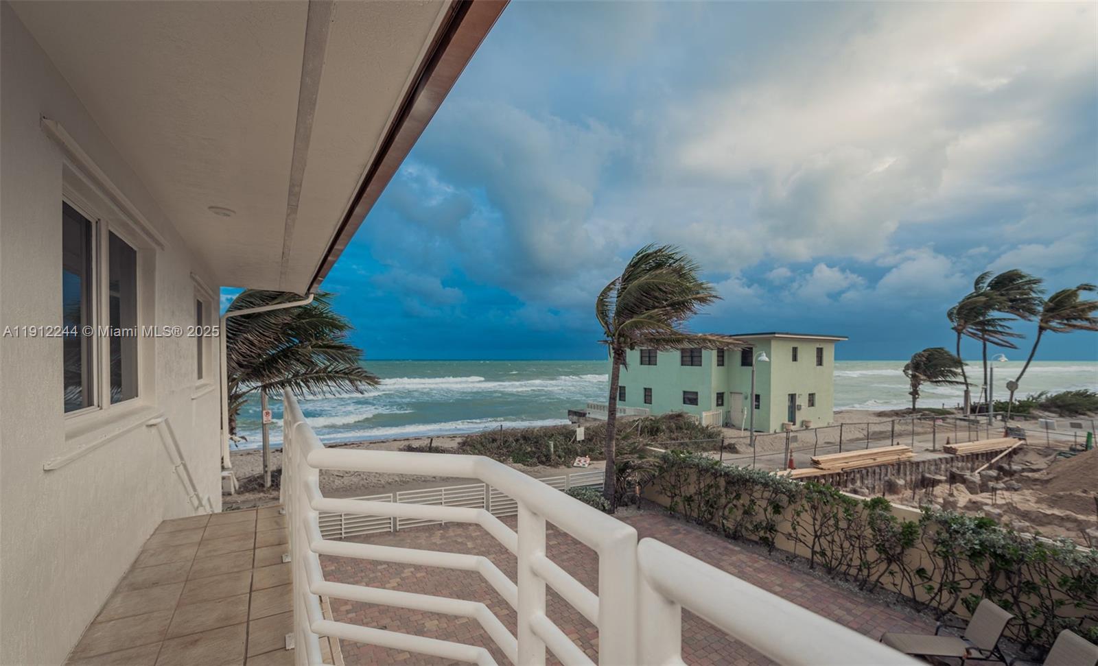 302 Balboa St #0, Hollywood FL 33019