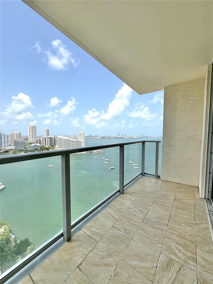 1155 BRICKELL BAY DR #2708, Miami FL 33131
