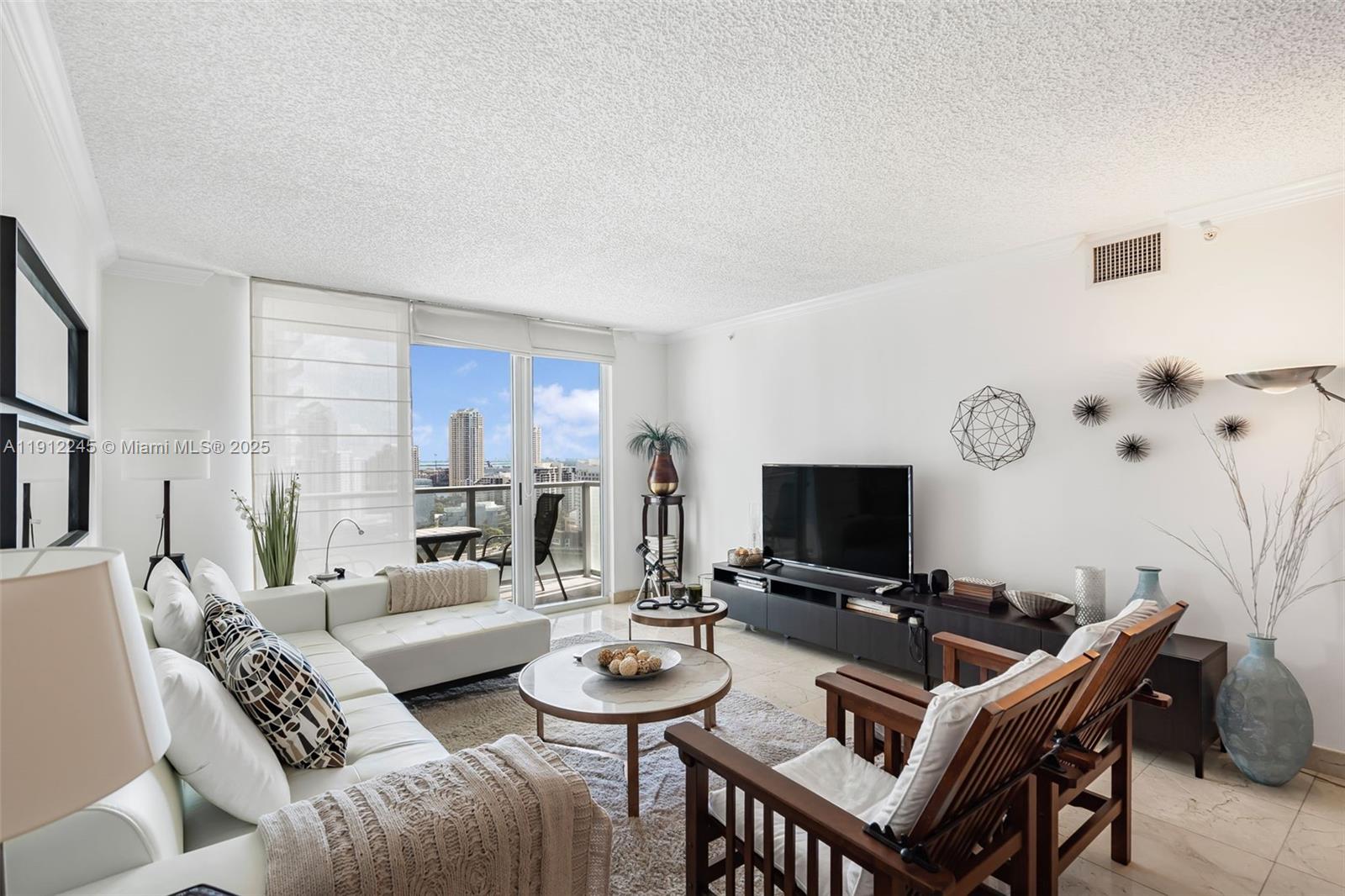 1155 BRICKELL BAY DR #2708, Miami FL 33131