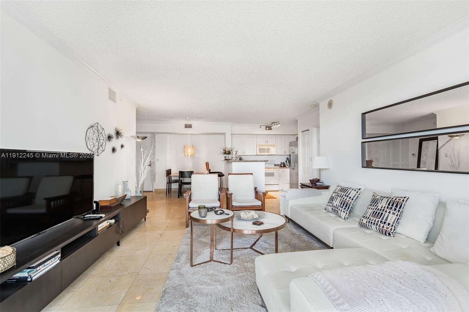 1155 BRICKELL BAY DR #2708, Miami FL 33131